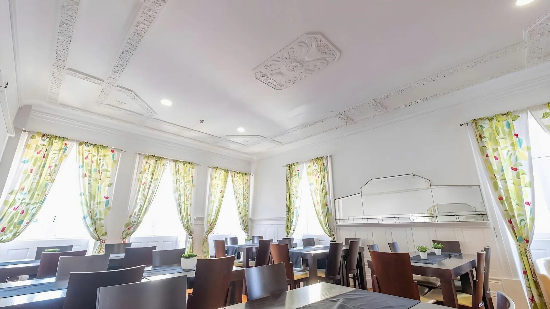 포르투 호텔 도 노르테 2성급 호텔 수영장