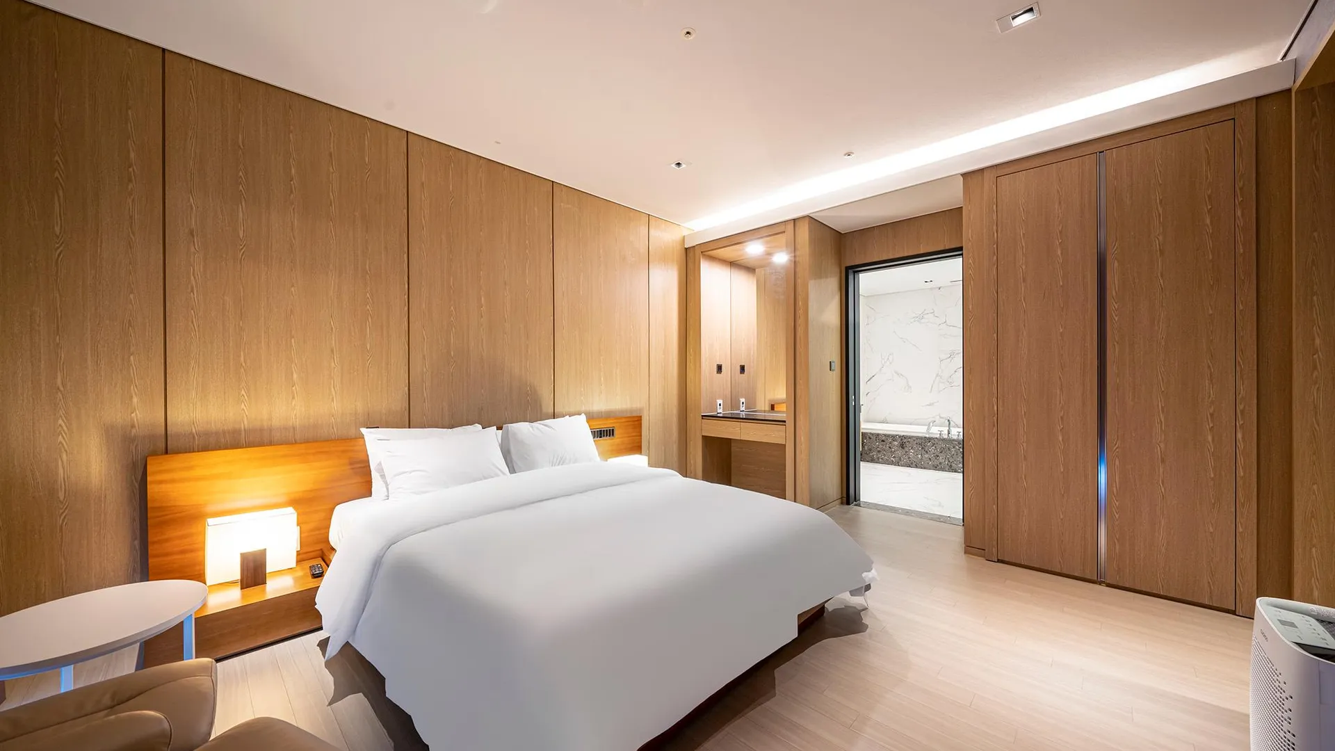 청원 청주 오창 엠프레스 레지던스 호텔 외관