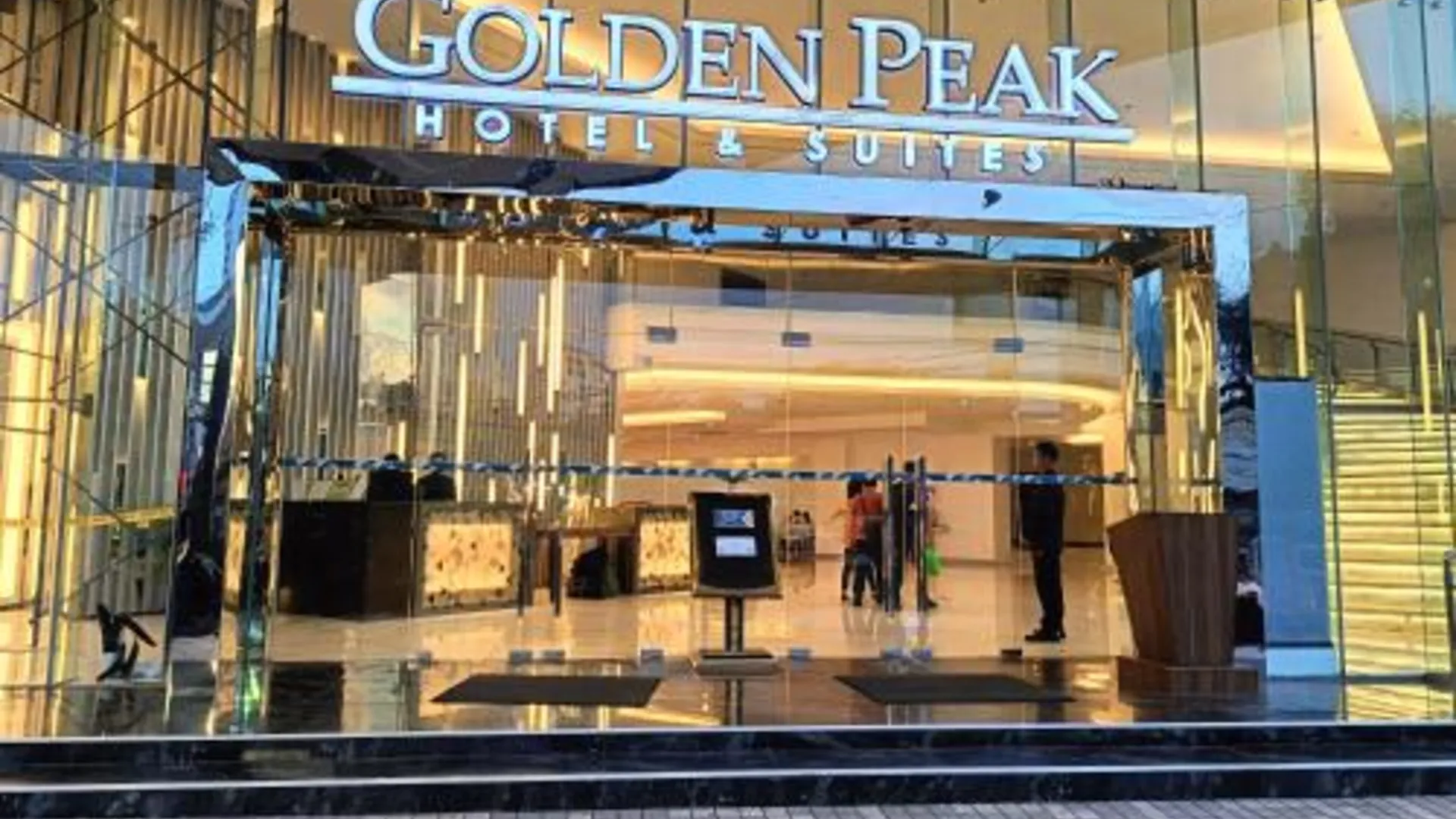 세부 골든 피크 호텔 앤 스위트 파워드 바이 코코텔 3성급 호텔 객실