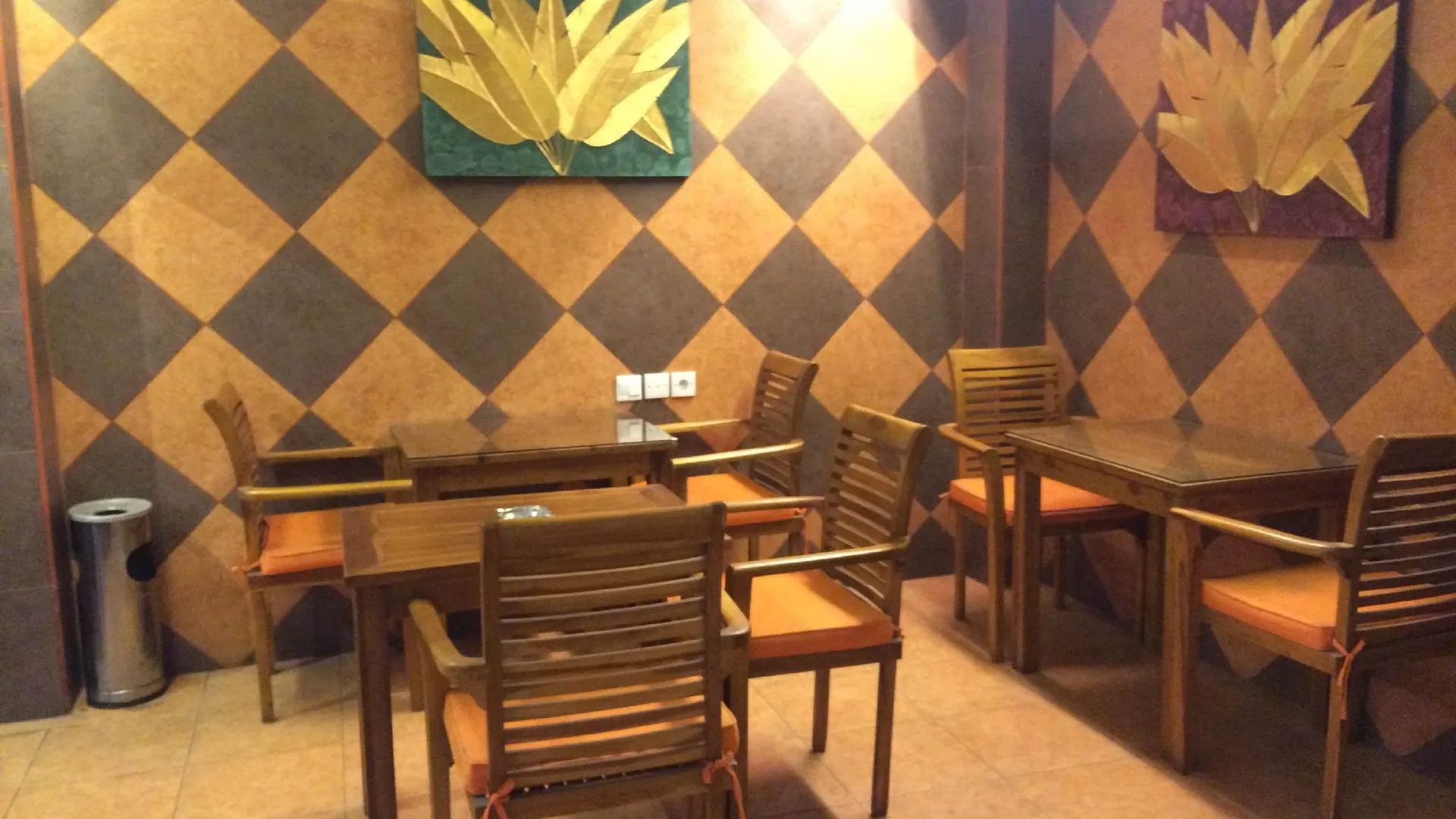 발리 쿠타 사리 하우스 2성급 호텔 전망