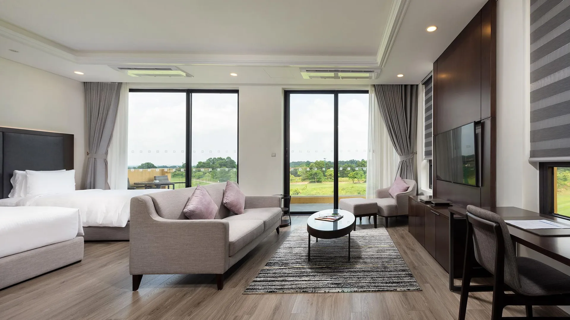 하노이 윈덤 스카이 레이크 리조트 앤 빌라 4성급 호텔 전망