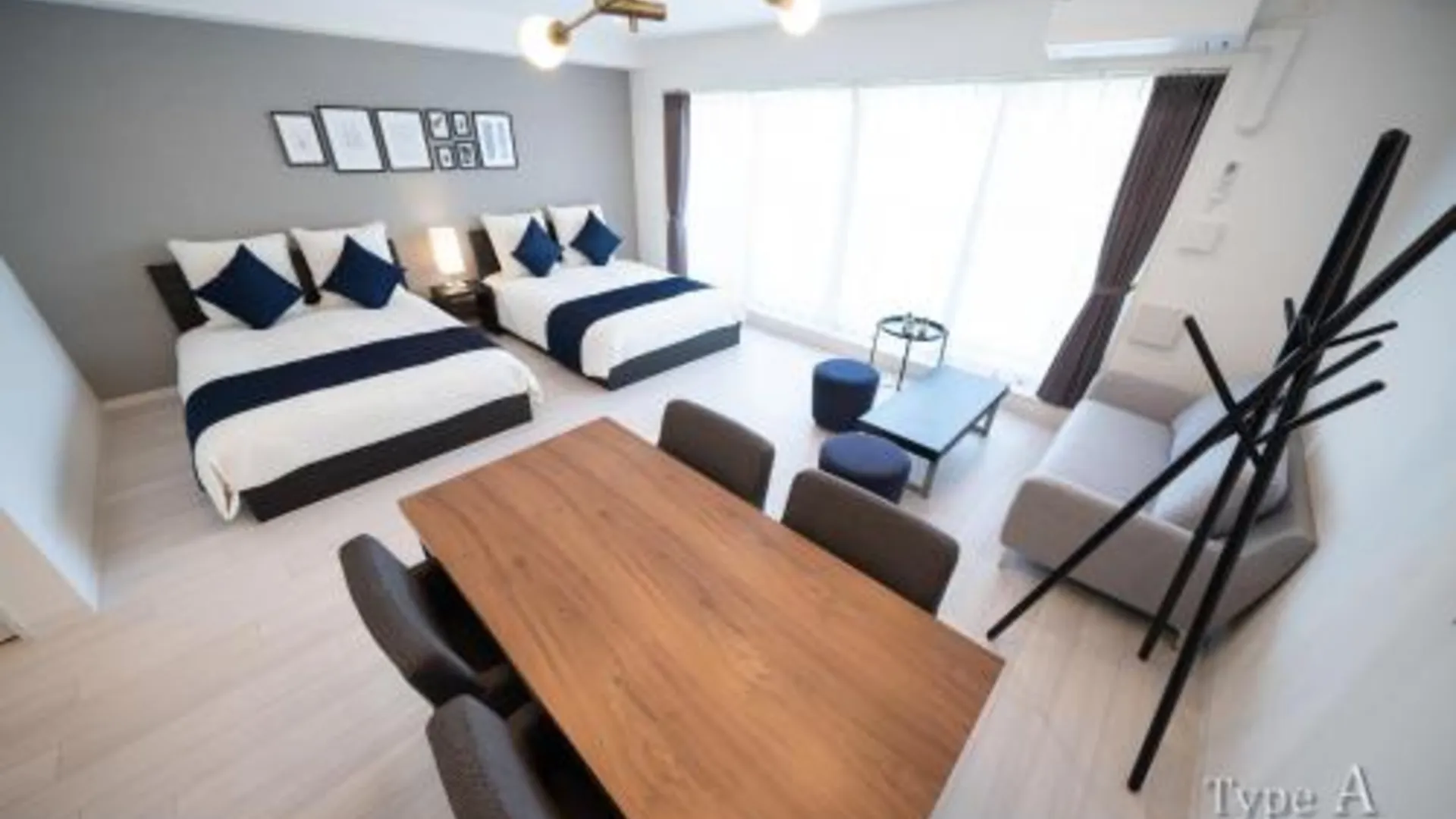 오사카 컴포츠+81 신사이바시 5성급 호텔 객실