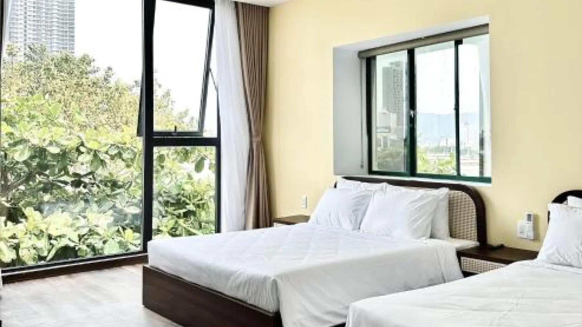 다낭 한 리버라인 호텔 앤 카페테리아 다낭 4성급 호텔 스위트룸