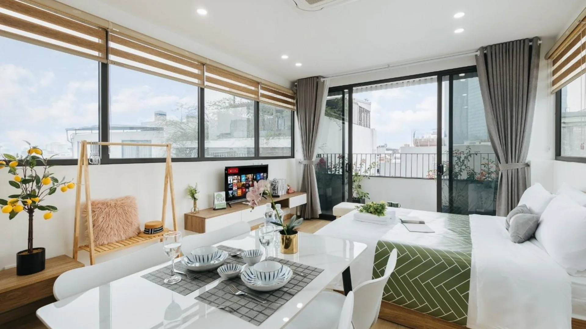 하노이 미르셀라 어반 스튜디오 4성급 호텔 스위트룸