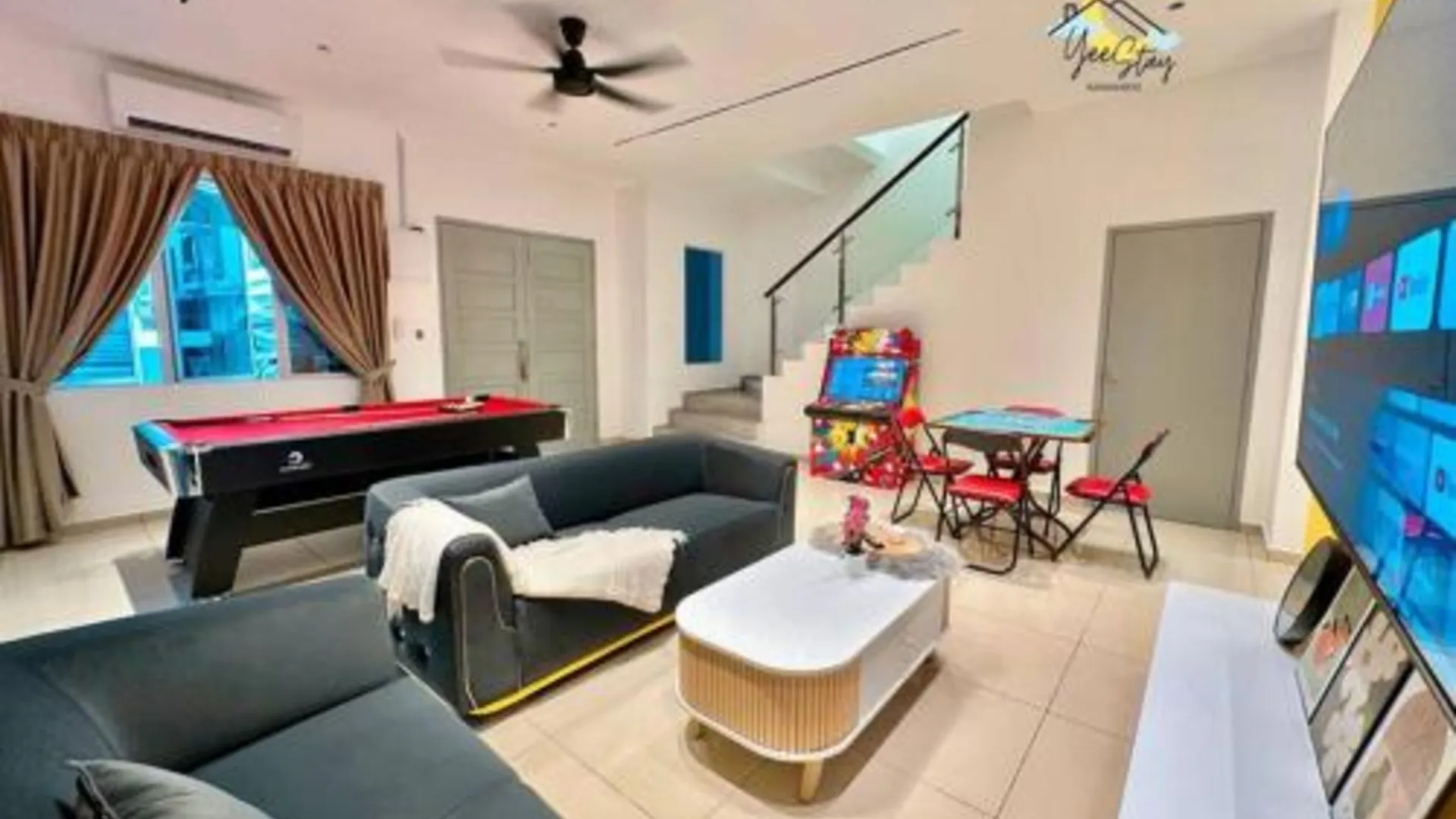 말라카 말라카 시내의 프라이빗 하우스 (m², 침실 4개, 프라이빗 욕실 2개) 2성급 게스트하우스 스위트룸