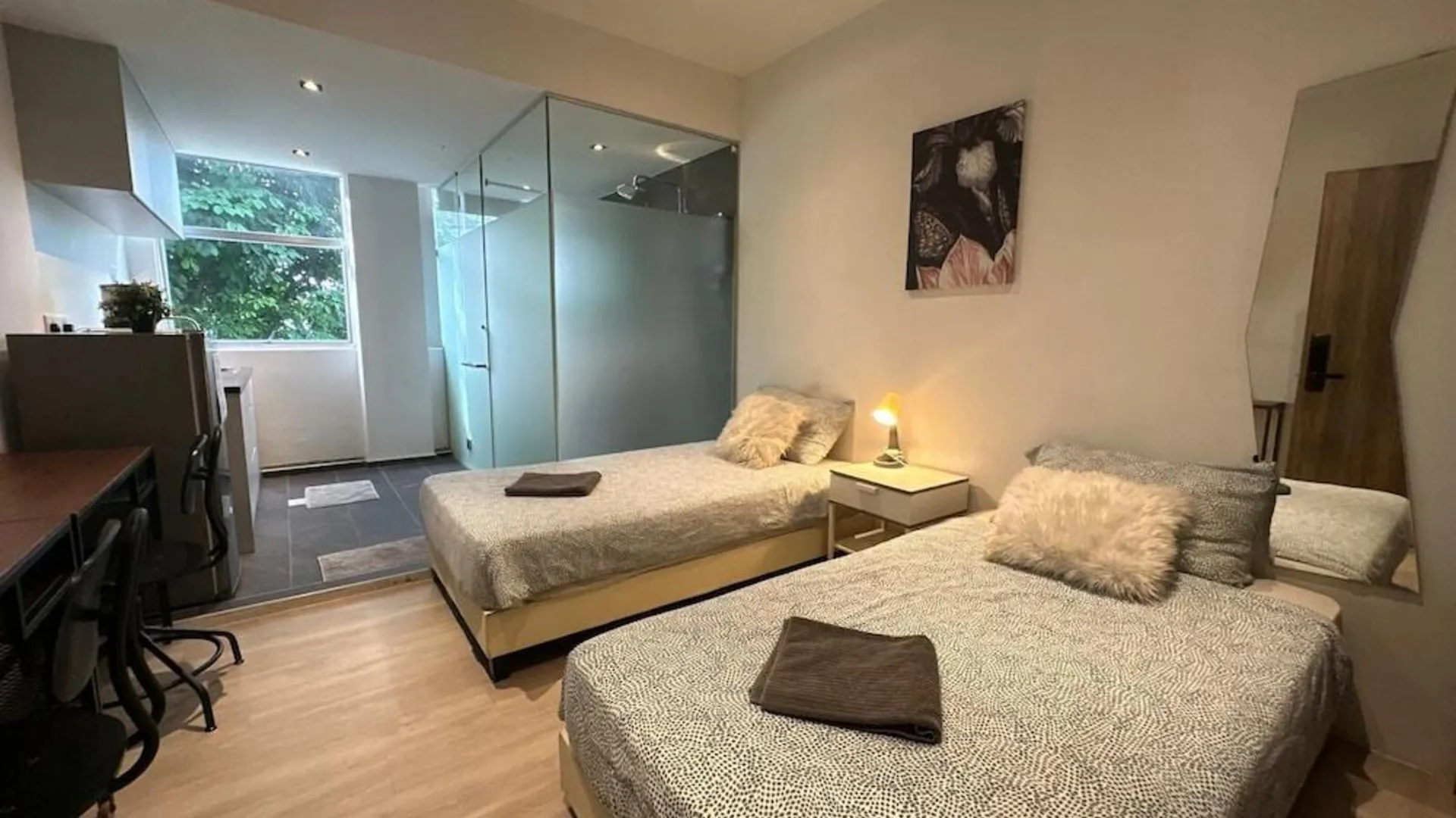 싱가포르 International Service Apartments 3성급 호텔 스위트룸