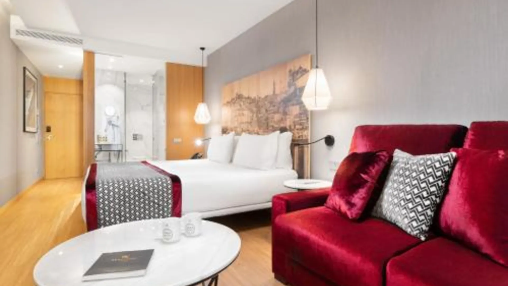 포르투 유로스타 포르투 센트로 4성급 호텔 스위트룸