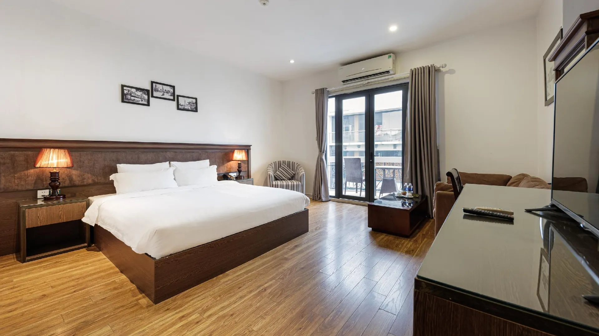 하노이 벨빌라 호안끼엠레이크 근처, 올드쿼터 구 르그랑 - 더 트리스트 3성급 호텔 스위트룸