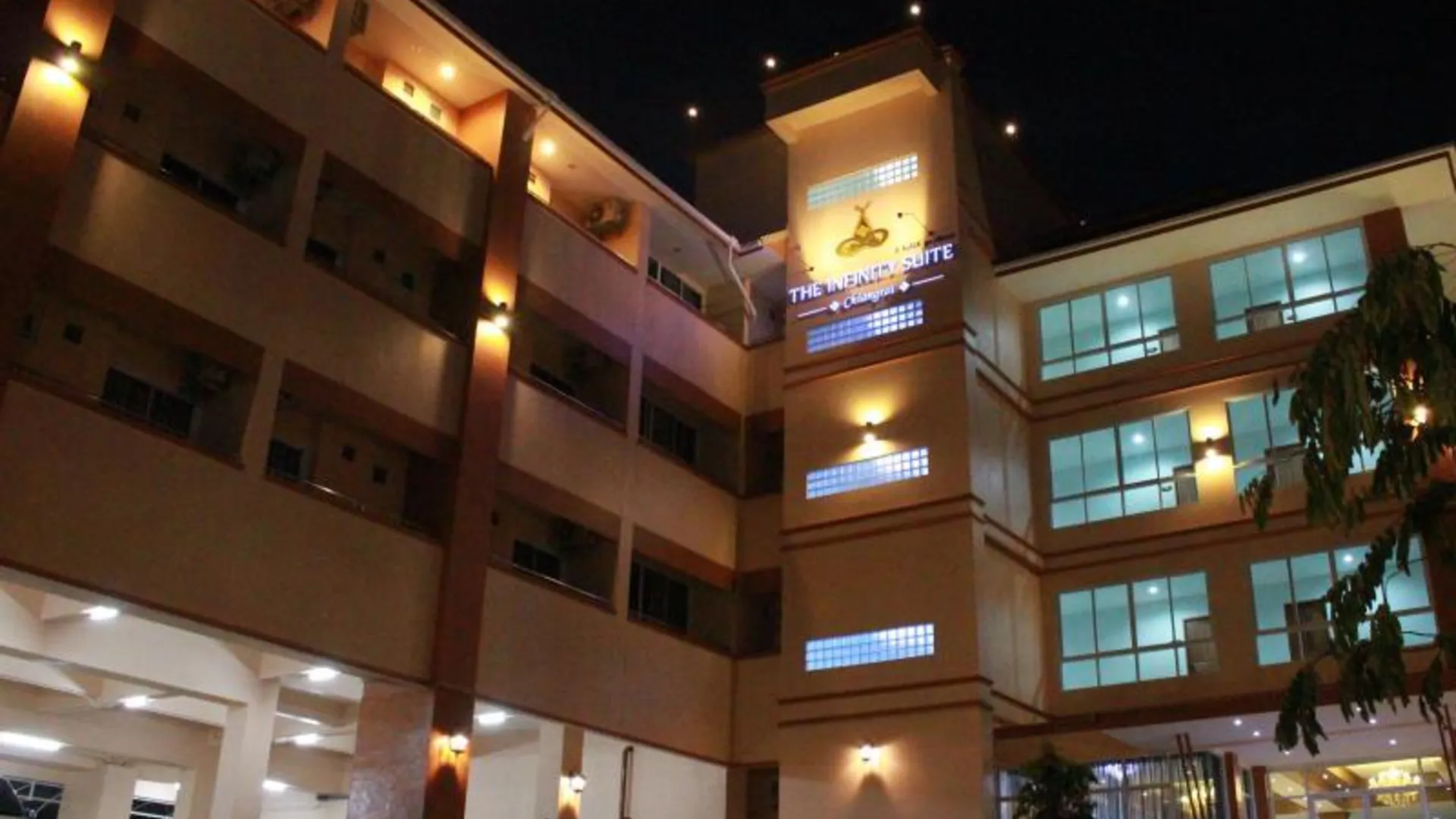 치앙라이 더 인피니티 스위트 3성급 호텔 객실