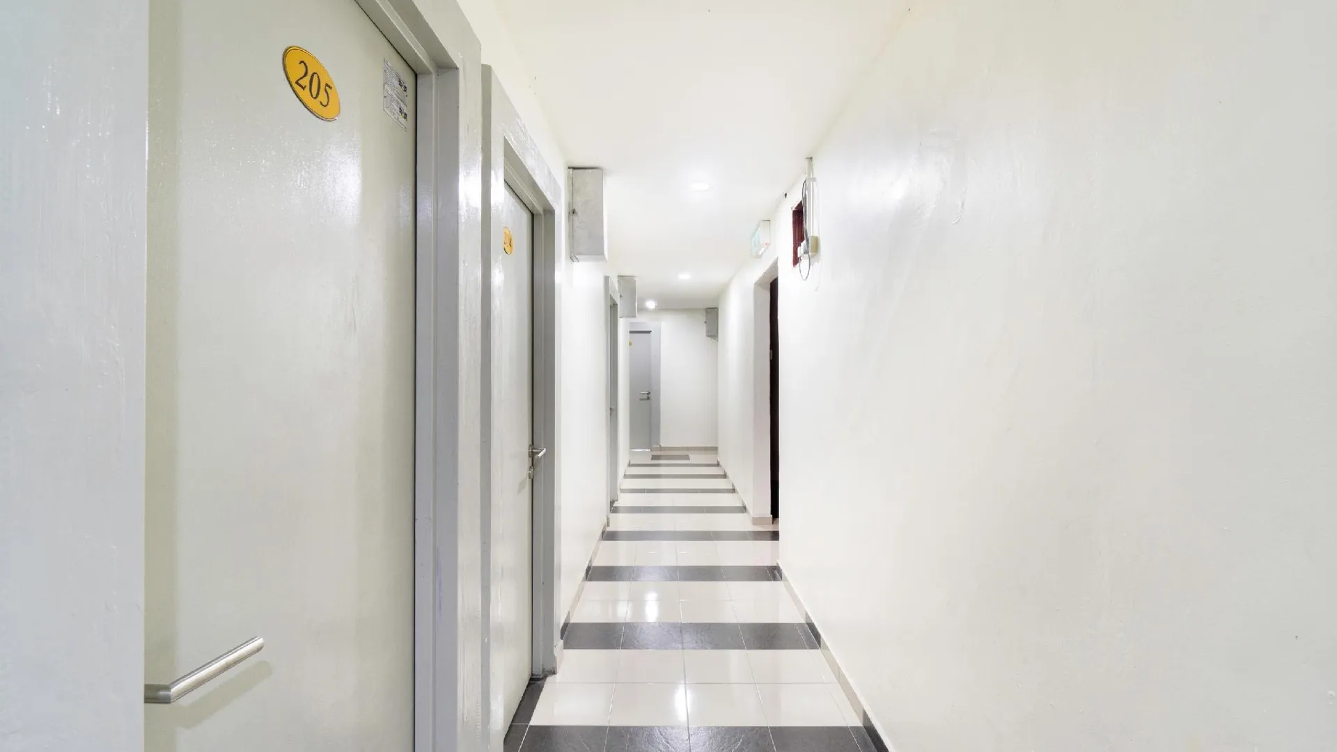 세리 만중 오요 89960 만중 인 호텔 2성급 호텔 레스토랑