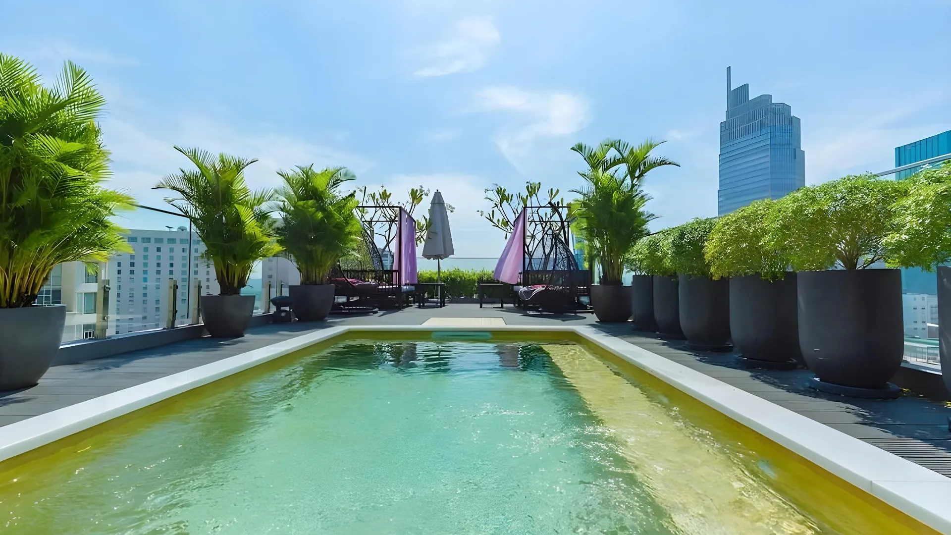 호치민 로즈랜드 스위트 호텔 4성급 호텔 스위트룸