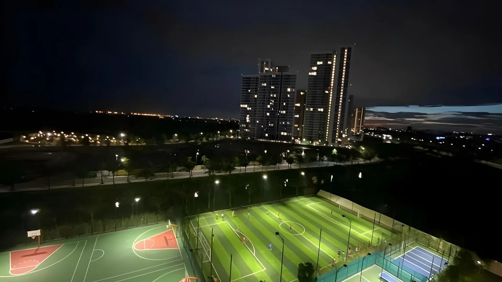 호치민 9군의 아파트먼트 (30m², 침실 1개, 프라이빗 욕실 1개) 3성급 싱글룸 전망