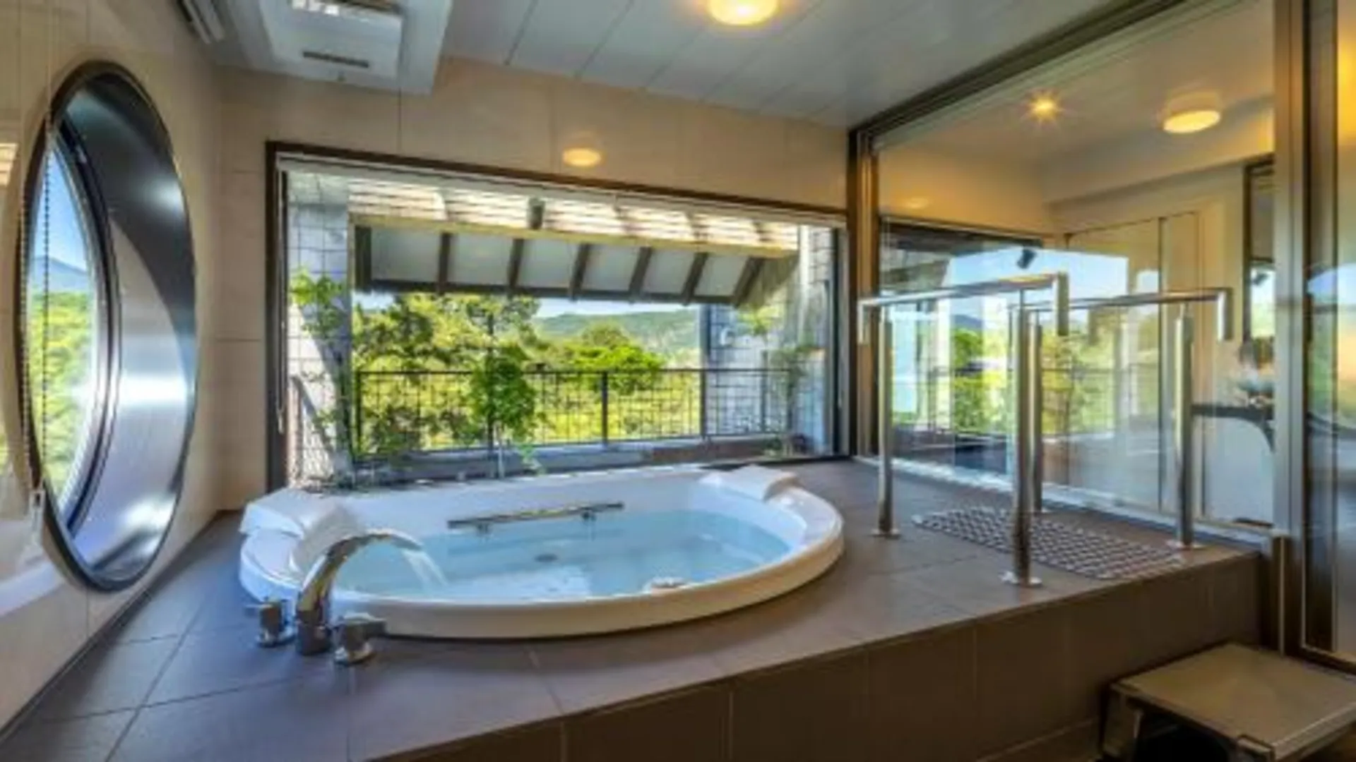 교토 리버트 교토 카모가와 4성급 호텔 스위트룸