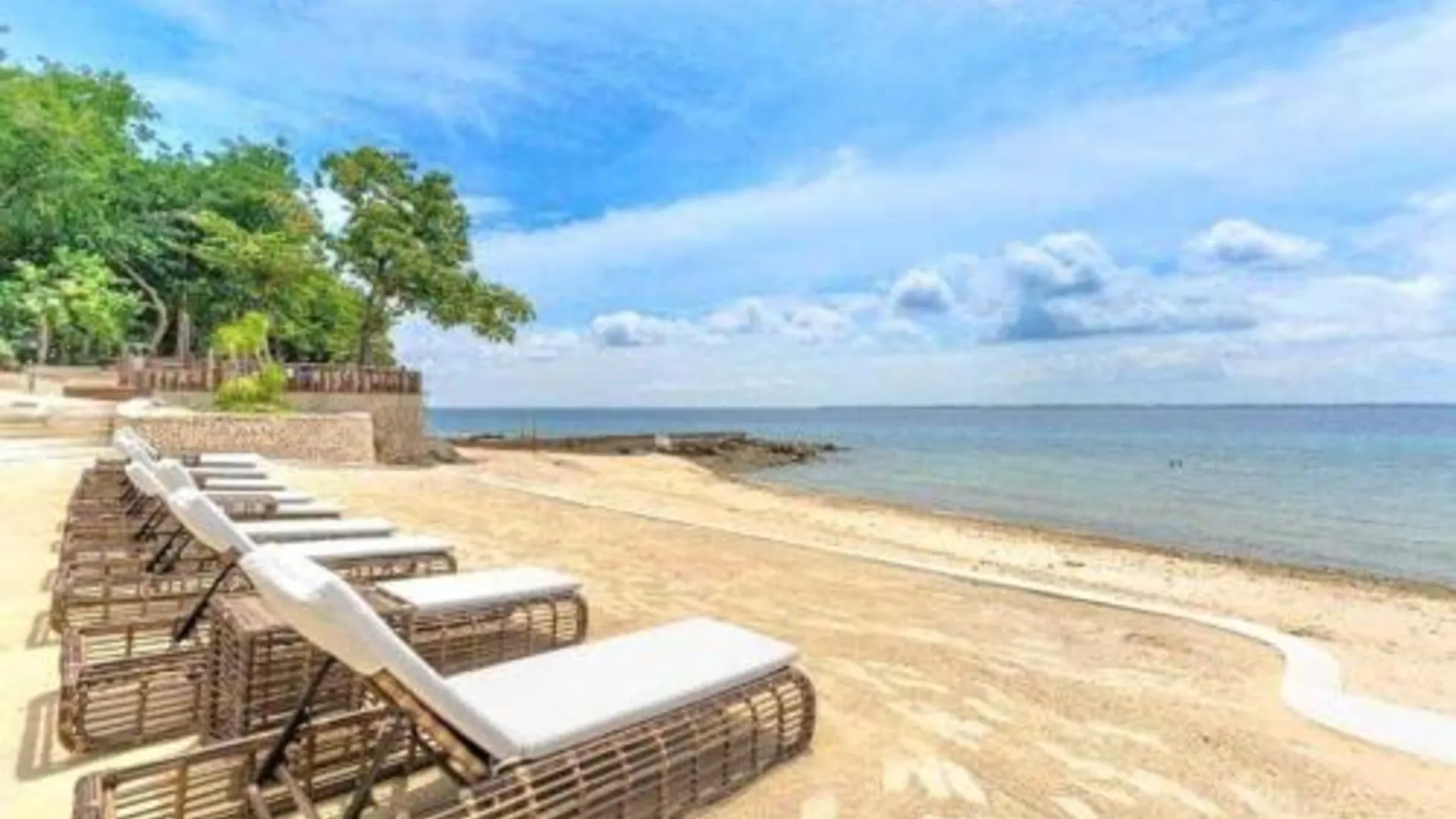 세부 막탄 섬의 프라이빗 하우스 (100m², 침실 1개, 프라이빗 욕실 1개) 3성급 게스트하우스 수영장