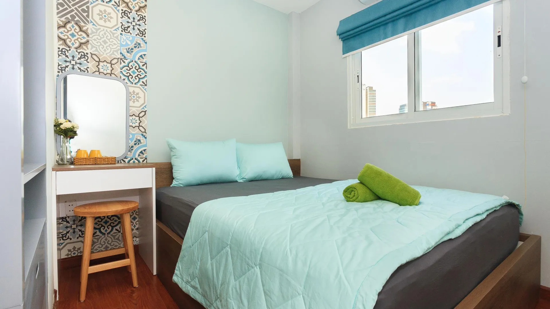 호치민 1군의 프라이빗 하우스 (14m², 침실 1개, 프라이빗 욕실 1개) 4성급 게스트하우스 객실