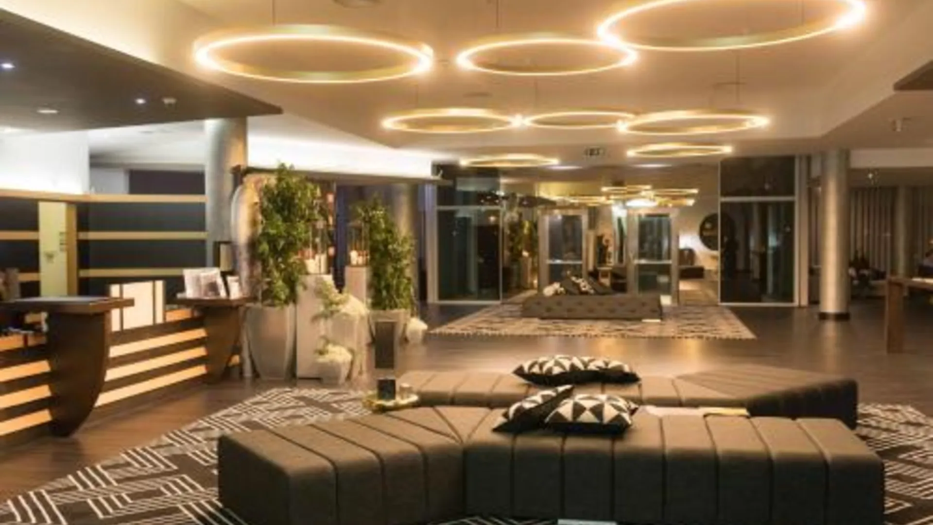 페나피엘 Penafiel Park Hotel & Spa 4성급 호텔 로비