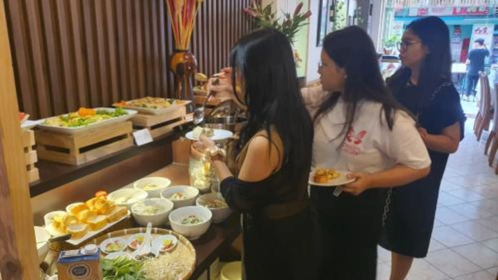 호치민 나 누에 호텔 호텔 레스토랑