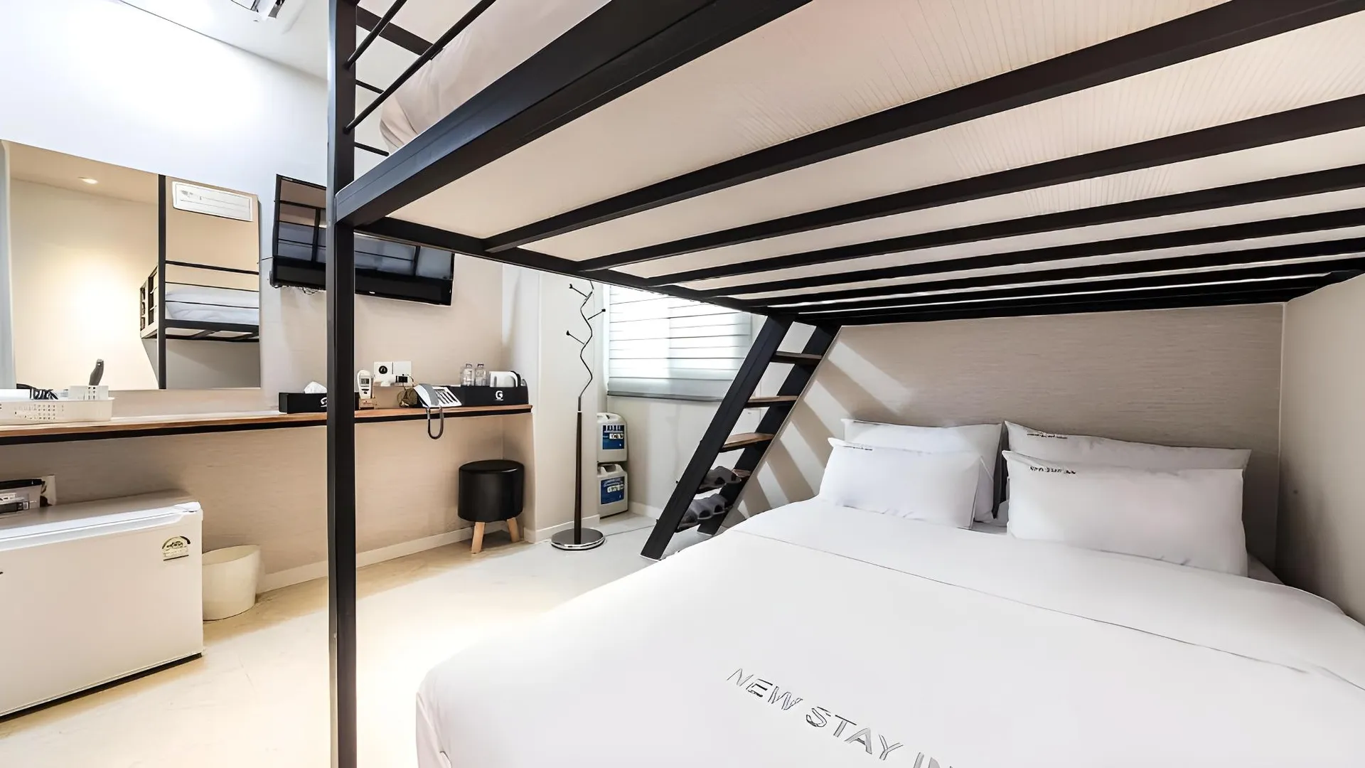 서울 명동 뉴 스테이 인 2성급 호텔 스위트룸