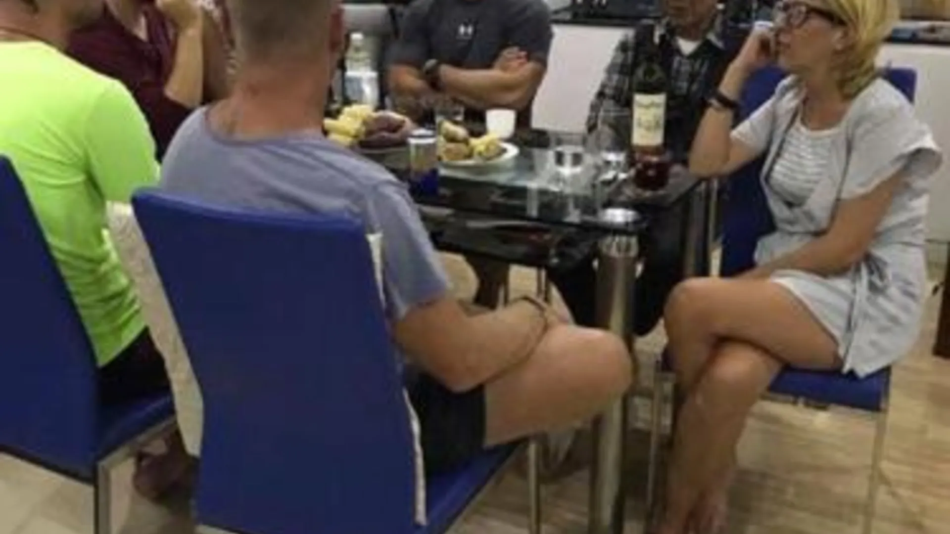 호치민 사이공나이스 홈스테이 (메종 드 트란 레) 3성급 게스트하우스 수영장