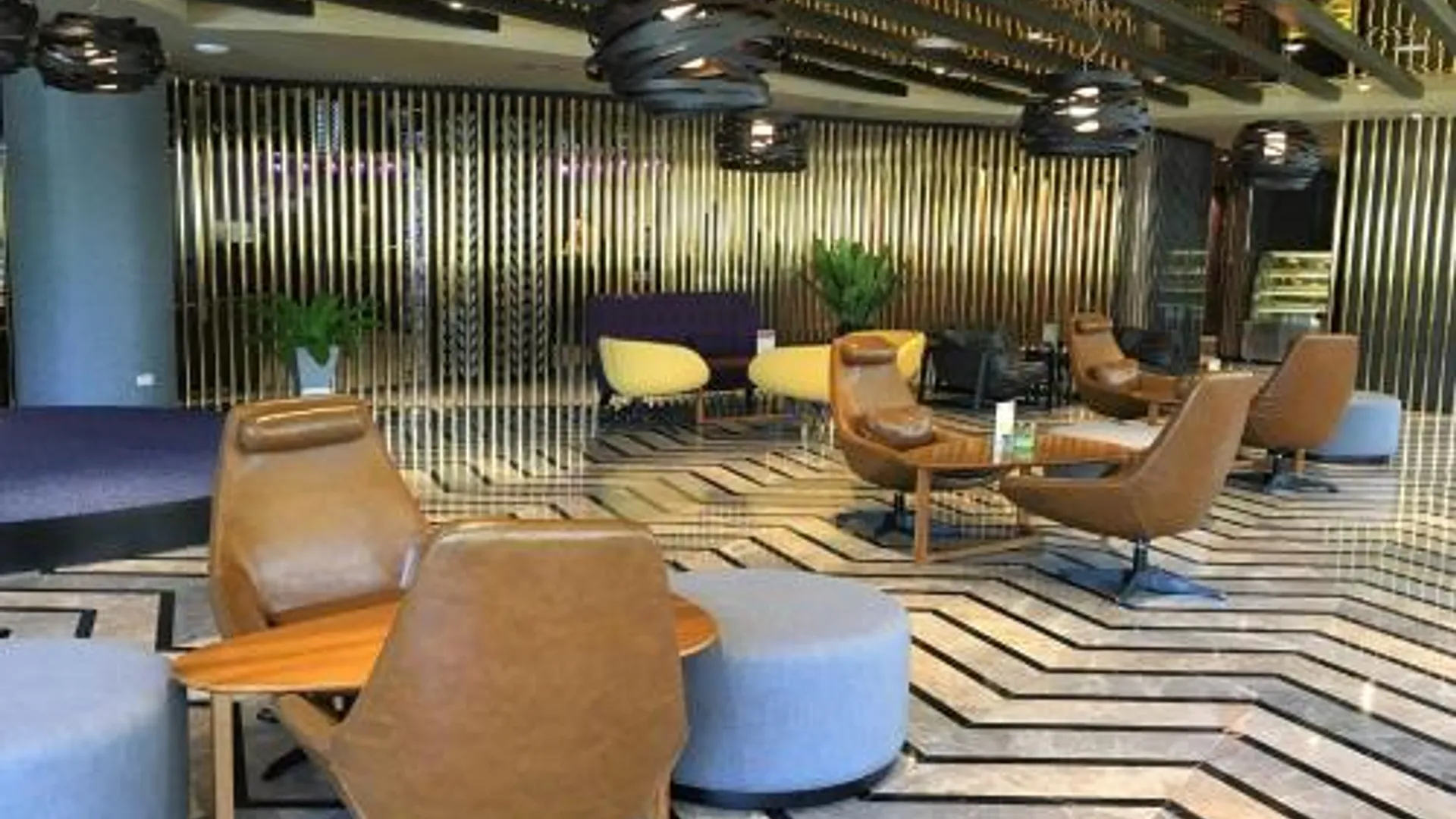 핫야이 M 호텔 다녹 4성급 호텔 레스토랑