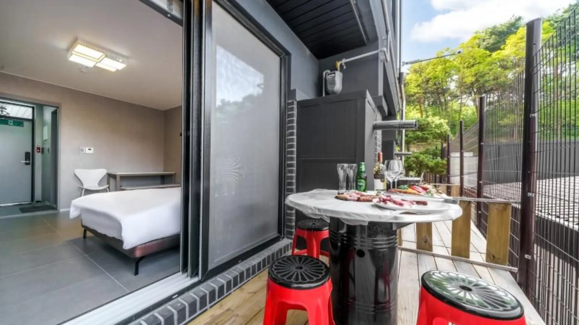 강릉 강릉 라우머펜션 2성급 게스트하우스 외관