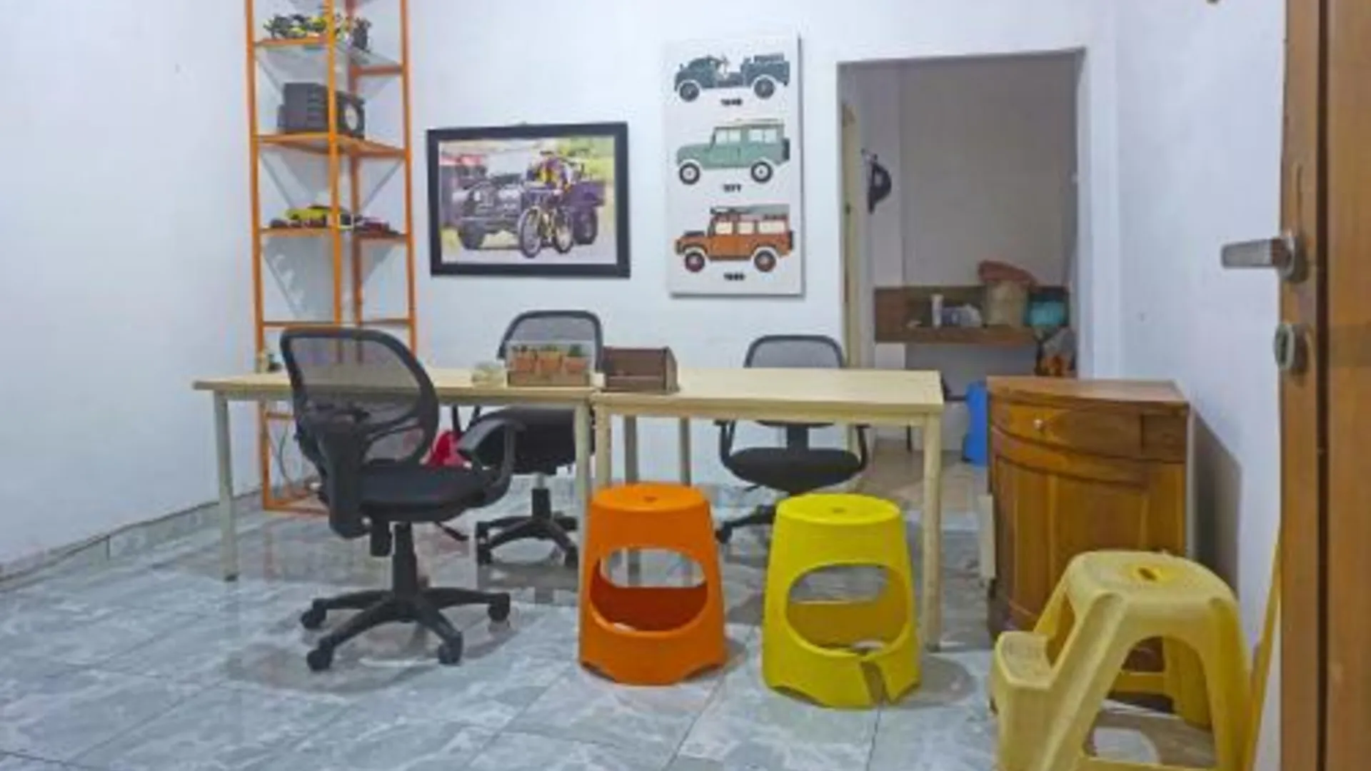 마카사르 Hotel O Anggrek Homes Makassar 2성급 호텔 외관