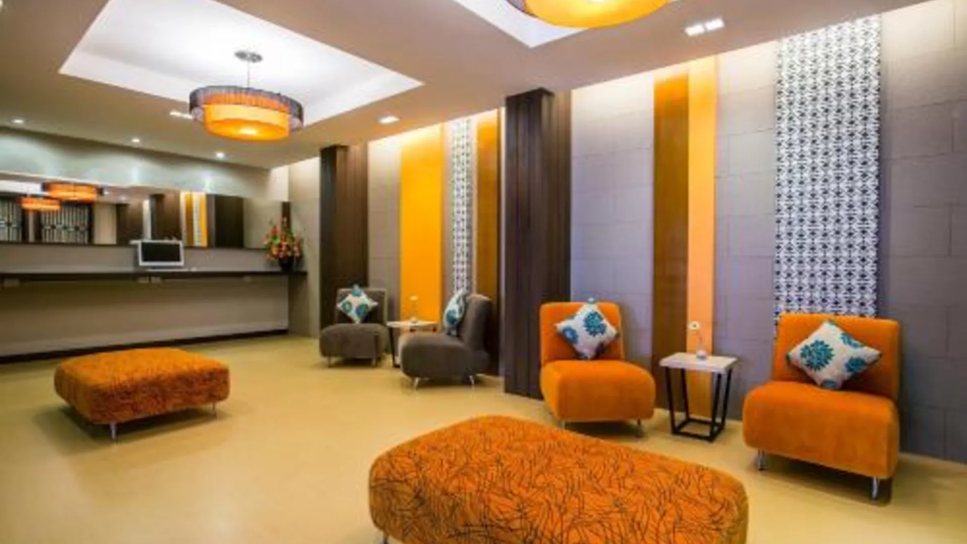 치앙라이 디 허그 호텔 앤 레지던스 4성급 호텔 외관