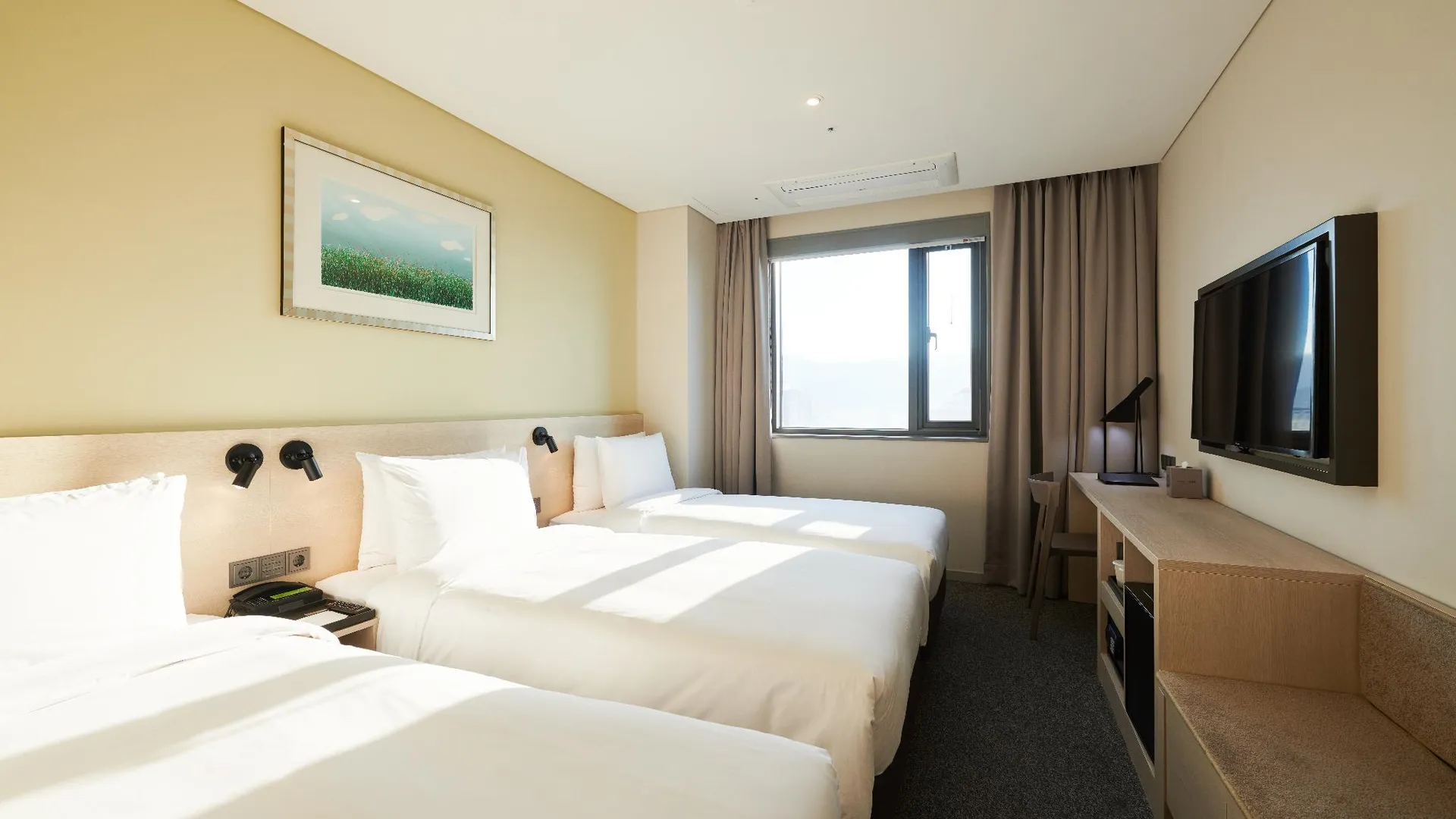 서울 나인트리 바이 파르나스 서울 동대문 4성급 호텔 스위트룸