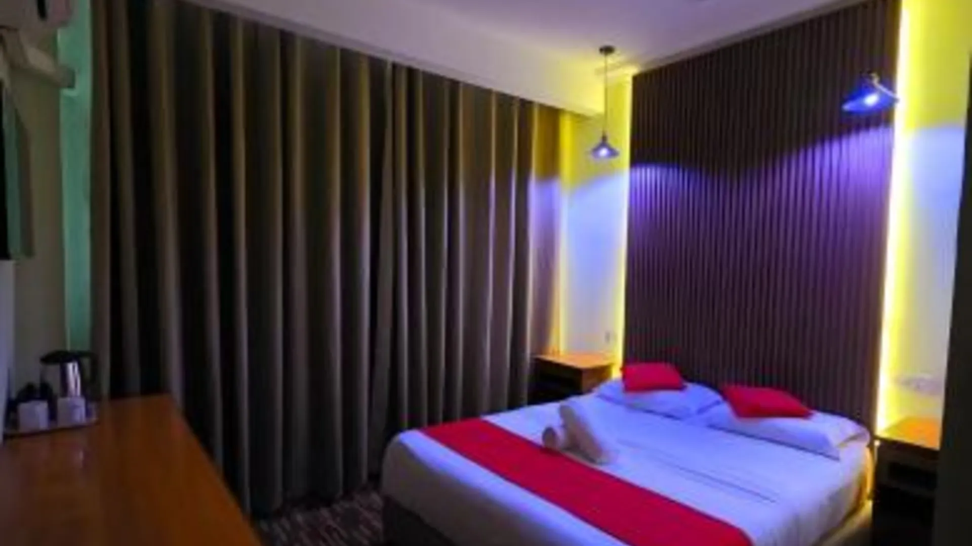 셈포르나 Grand Inn Hotel Semporna 3성급 호텔 스위트룸