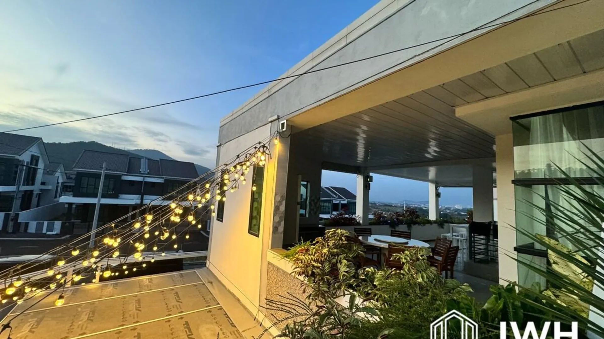 라하트 라핫의 빌라 (400m², 침실 4개, 프라이빗 욕실 4개) 4성급 싱글룸 레스토랑