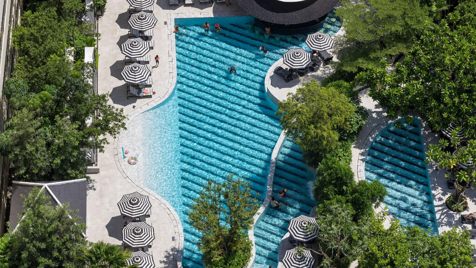 푸켓 더 로열 파라다이스 호텔 앤 스파 4성급 호텔 객실