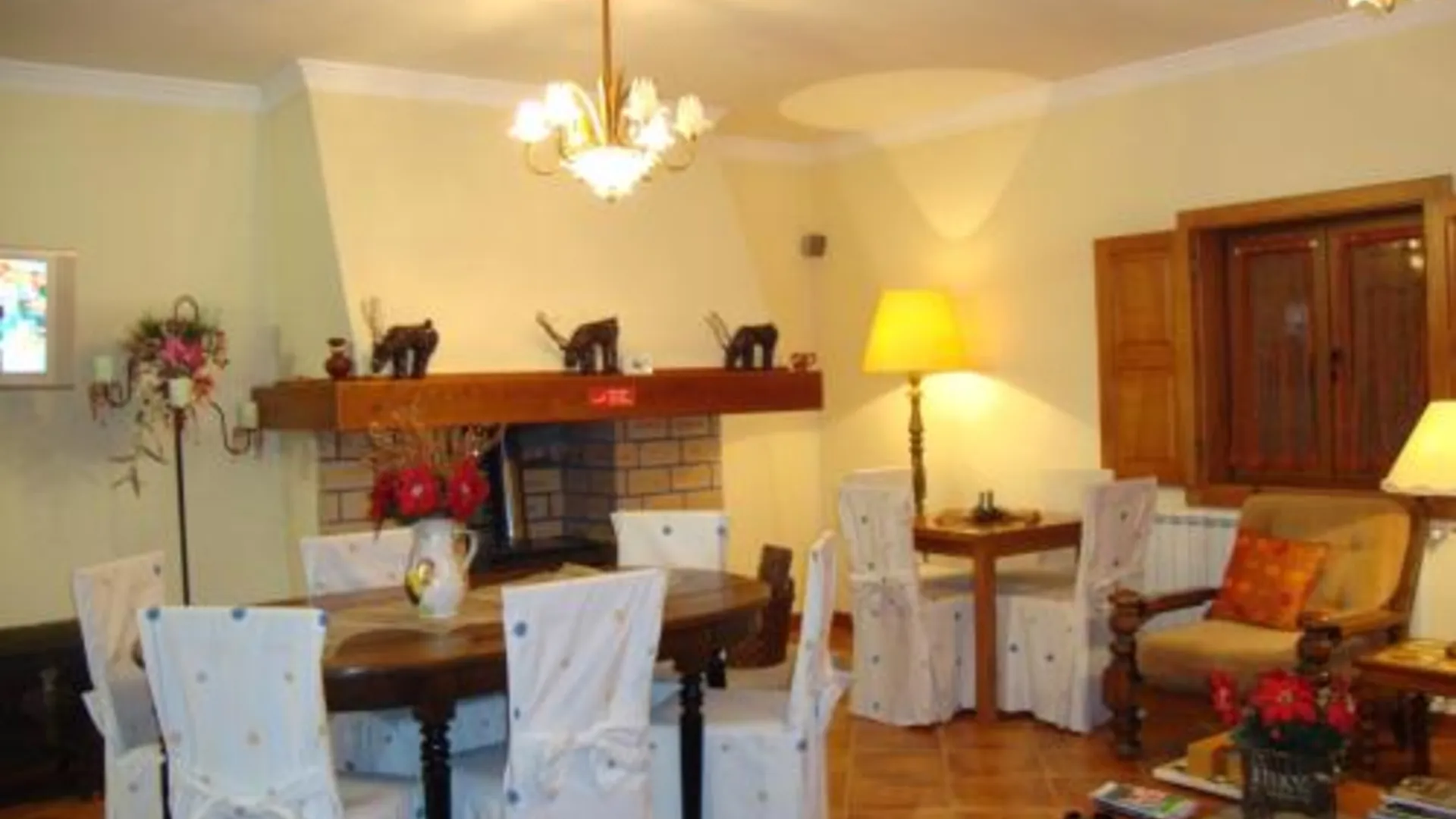 바라간카 Solar de Rabal 4성급 게스트하우스 스위트룸