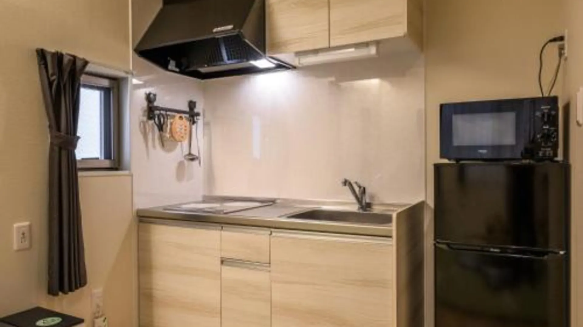 오키나와 본섬 타타미노야도 나하 츠보야 바이 콜디오 프리미엄 3성급 호텔 수영장