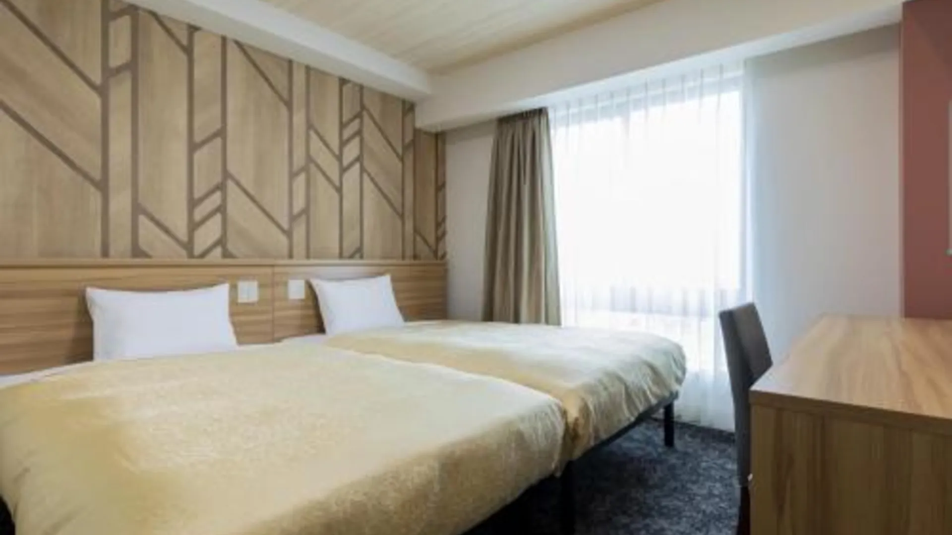 교토 Kyoto Plaza Hotel Kintetsu Jujo 3성급 호텔 스위트룸