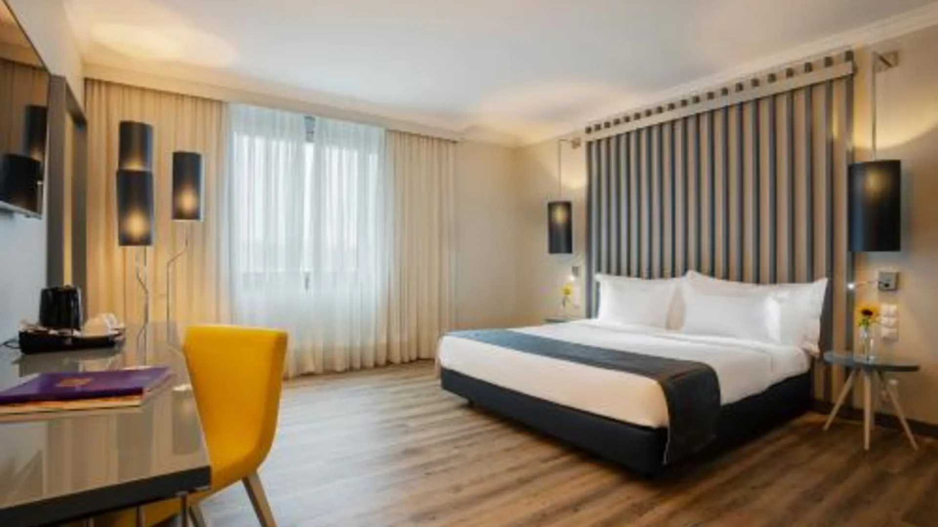 포르투 HF 이파네마 파크 호텔 5성급 호텔 스위트룸