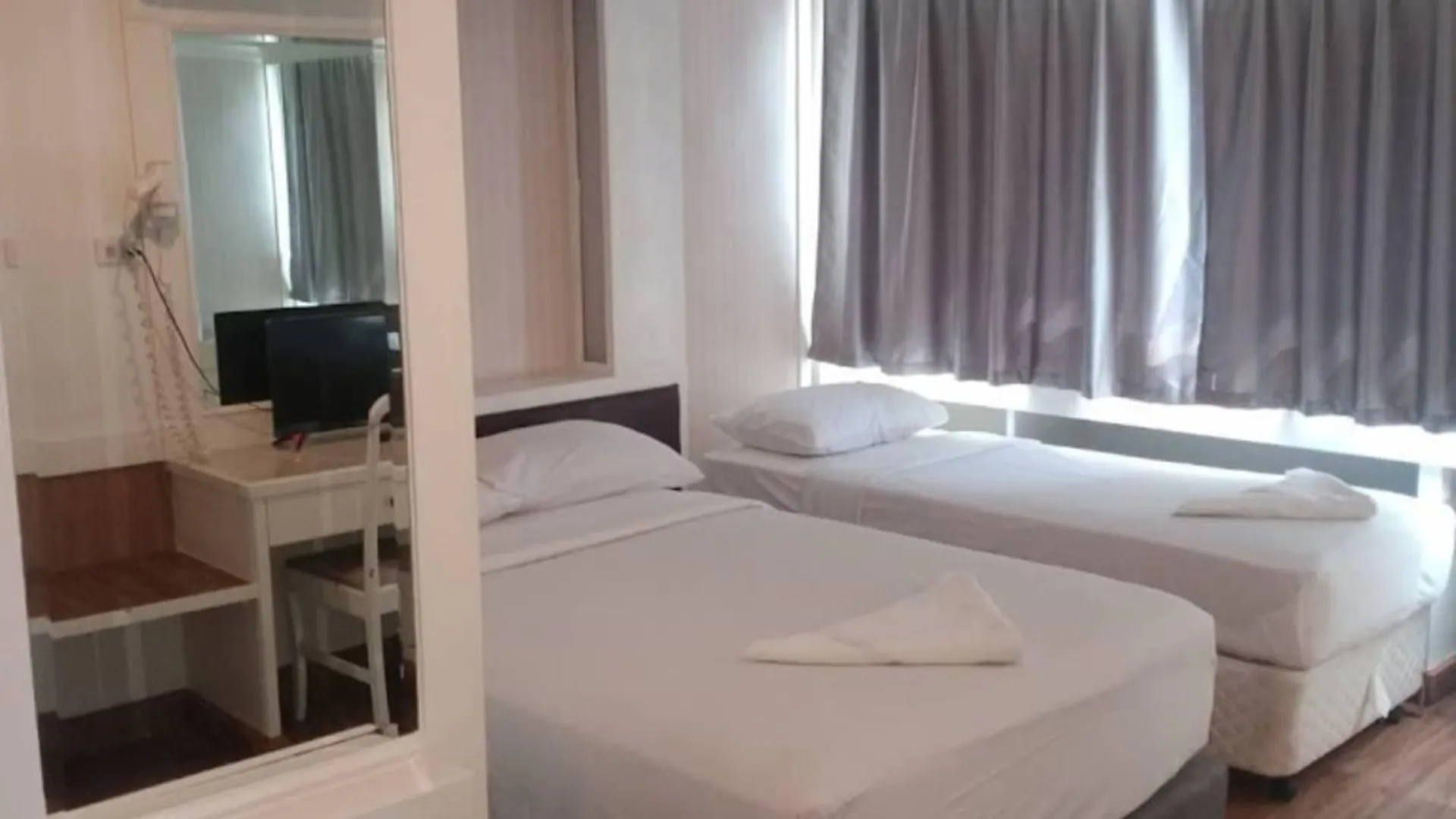 방콕 로열 가든 홈 호텔 3성급 호텔 객실