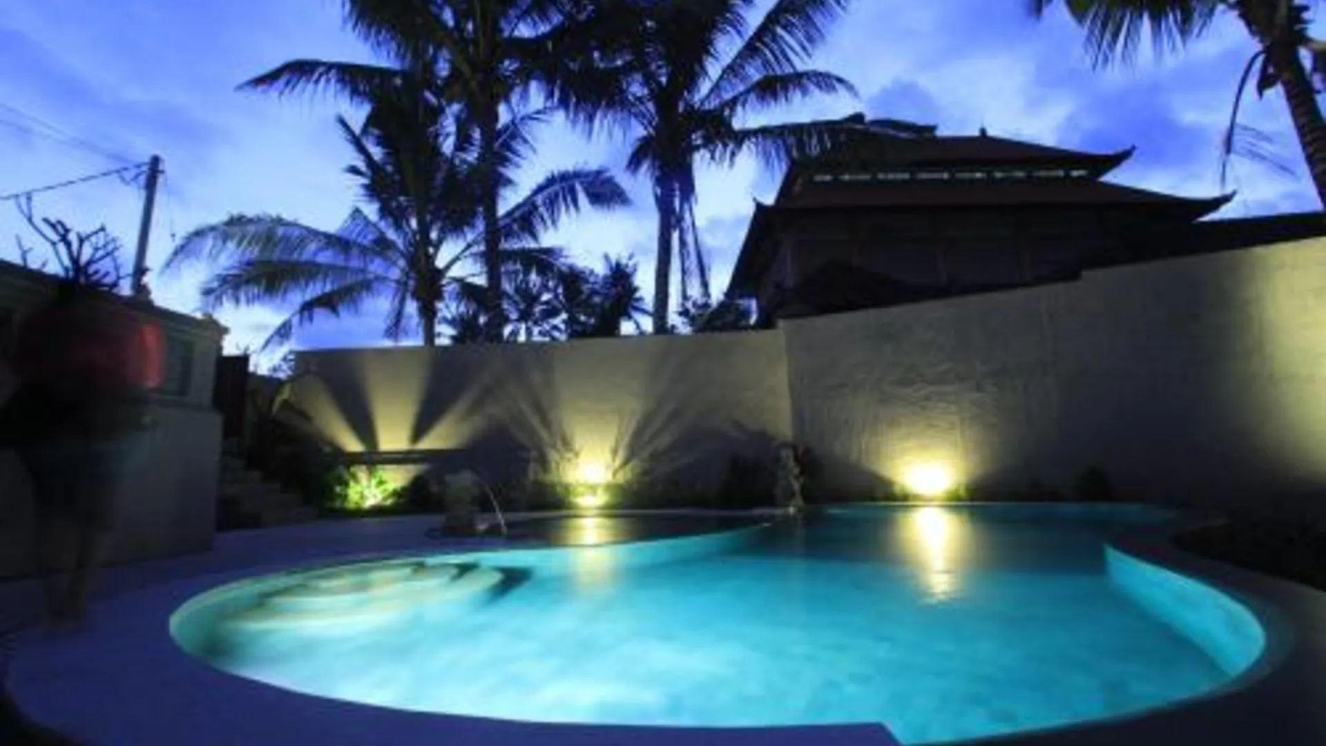 발리 마하나데위 빌라 3성급 호텔 전망