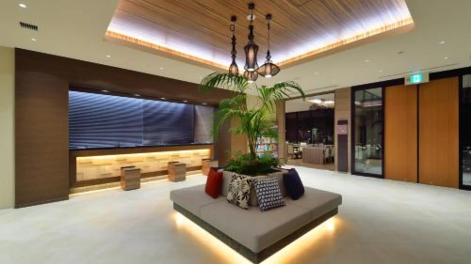 오키나와 본섬 알몬트 호텔 나하-겐초마에 3성급 호텔 로비