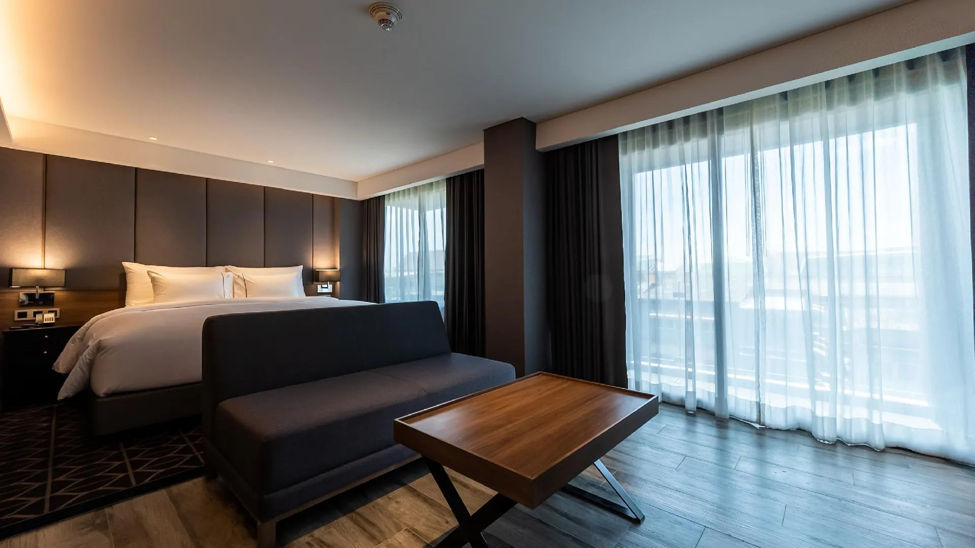 방콕 아야톤 방콕 4성급 호텔 스위트룸