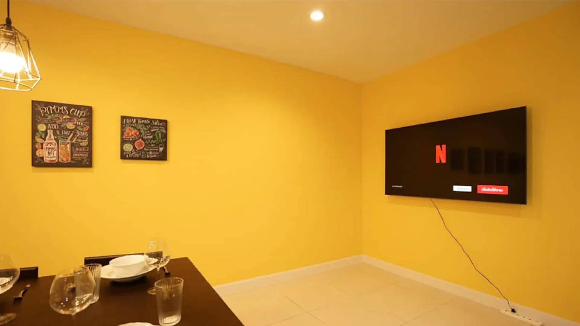 방콕 빠뚜남의 아파트먼트 (m², 침실 6개, 프라이빗 욕실 3개) 3성급 싱글룸 객실