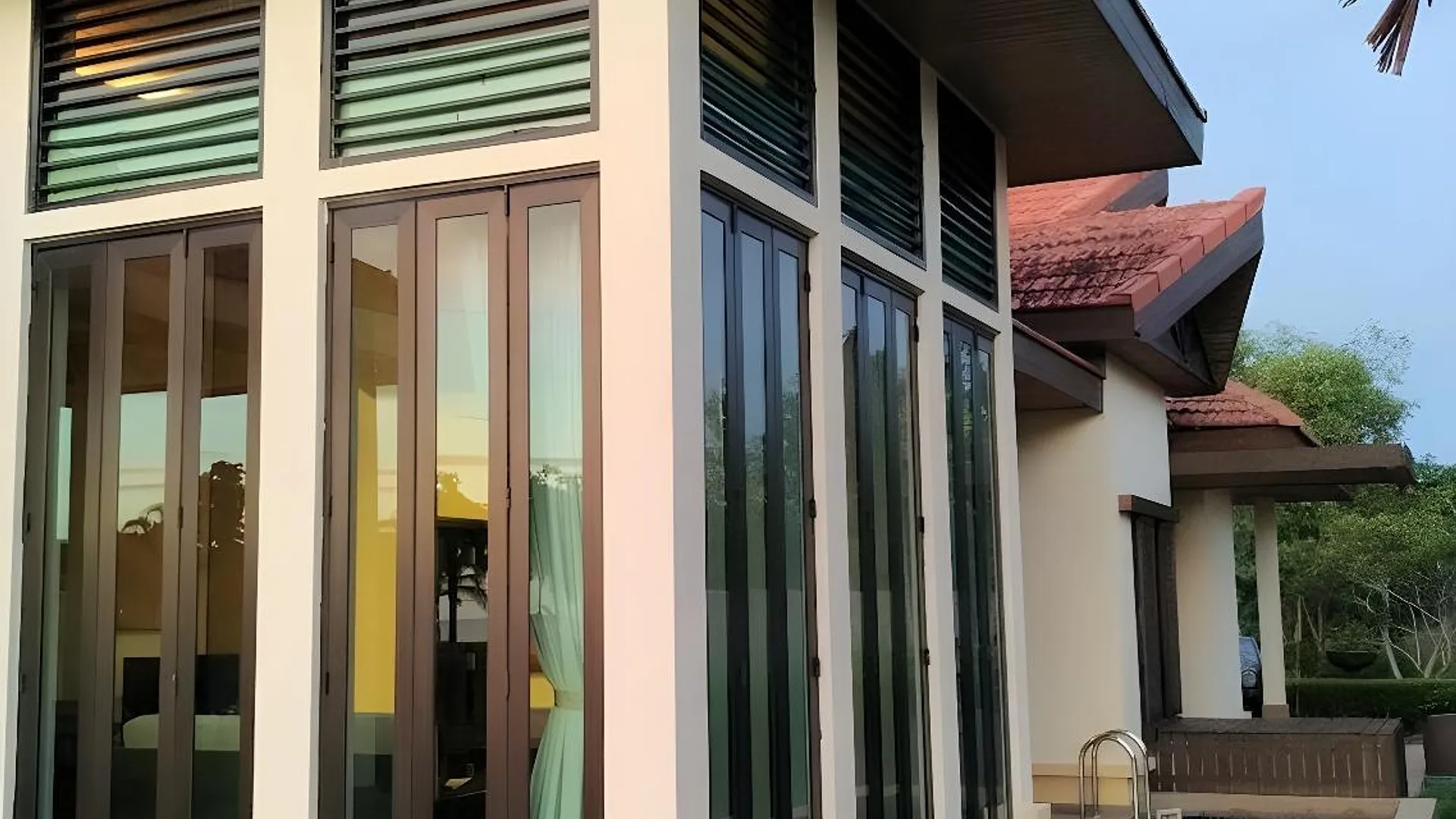 코타키나발루 사바 비치 빌라 앤 스위트 4성급 호텔 부대시설