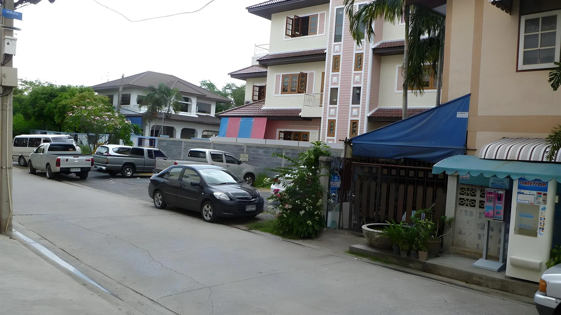 방콕 타나파 맨션 돈무앙 공항 2성급 호텔 객실