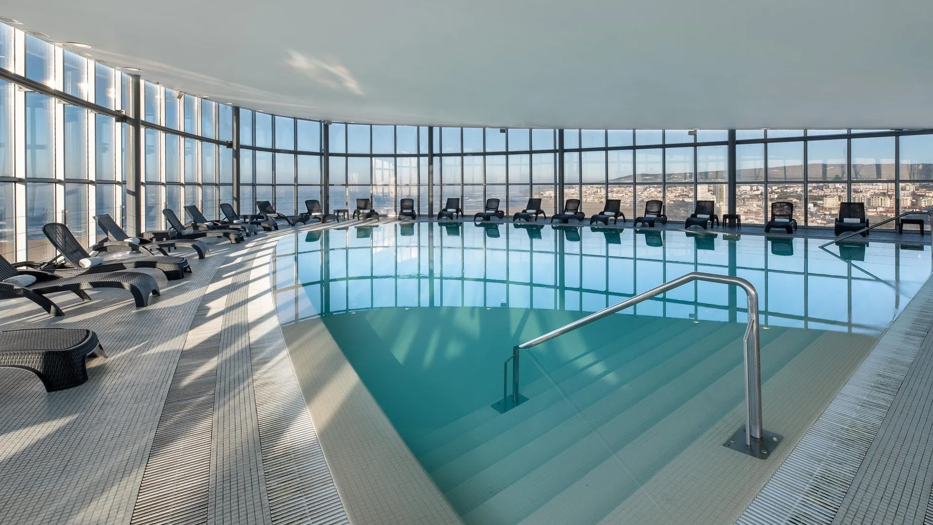 피게이라 다 포즈 유로스타 오아시스 플라자 호텔 4성급 호텔 로비