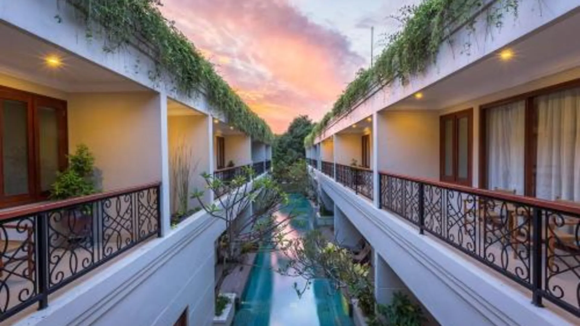 발리 세민야크 라군 올 스위츠 호텔 3성급 호텔 로비