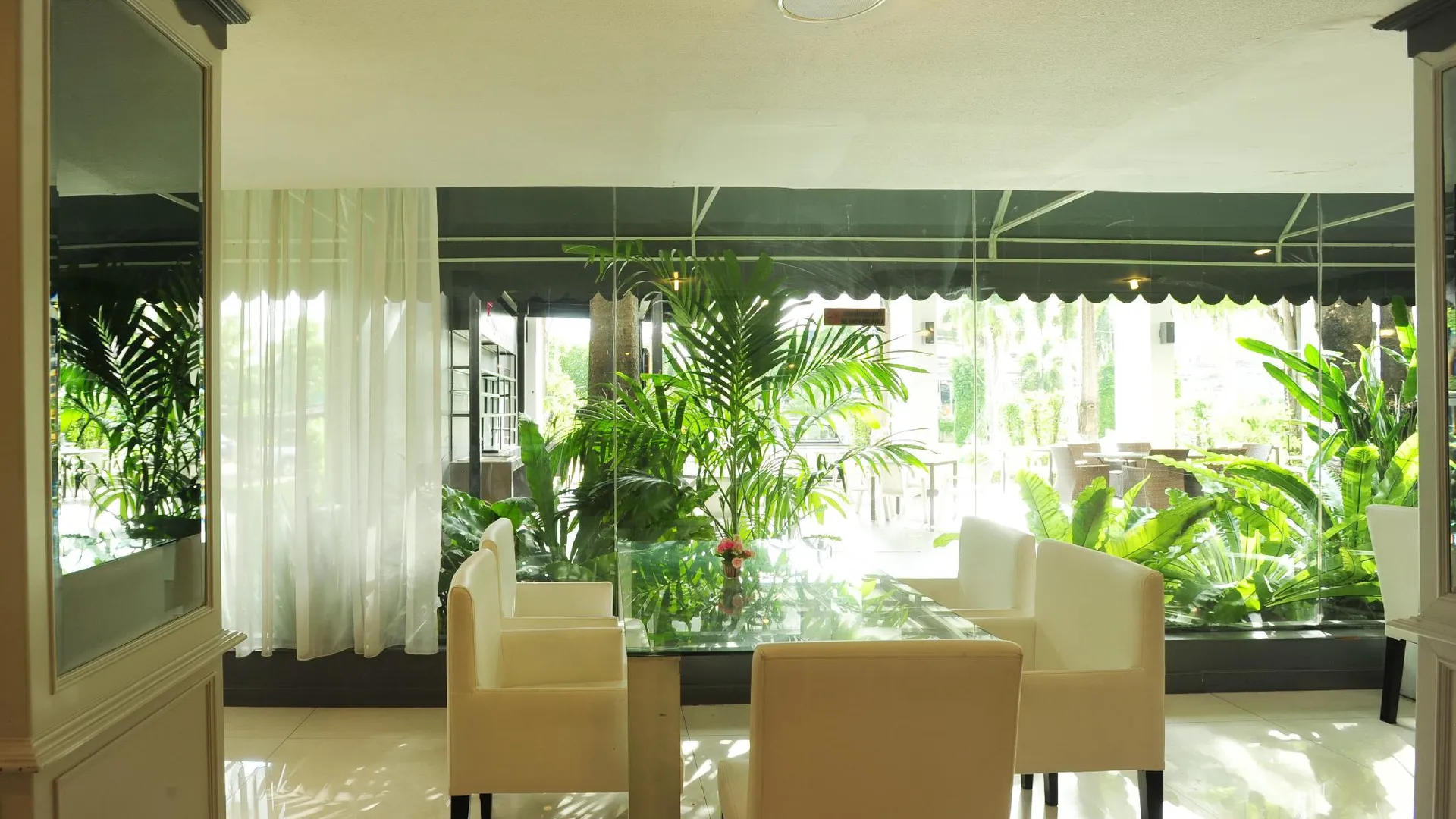 방콕 아운찰리나 그랜드 호텔 5성급 호텔 부대시설