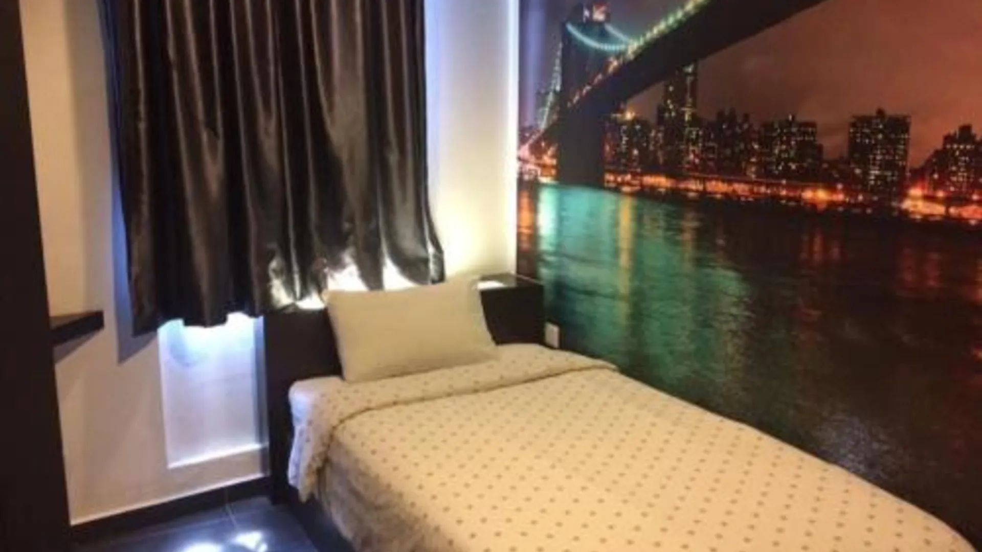 조호바루 / 조호르바루 코지 호텔 바이 아덴즈 - 부킷인다 1성급 호텔 스위트룸