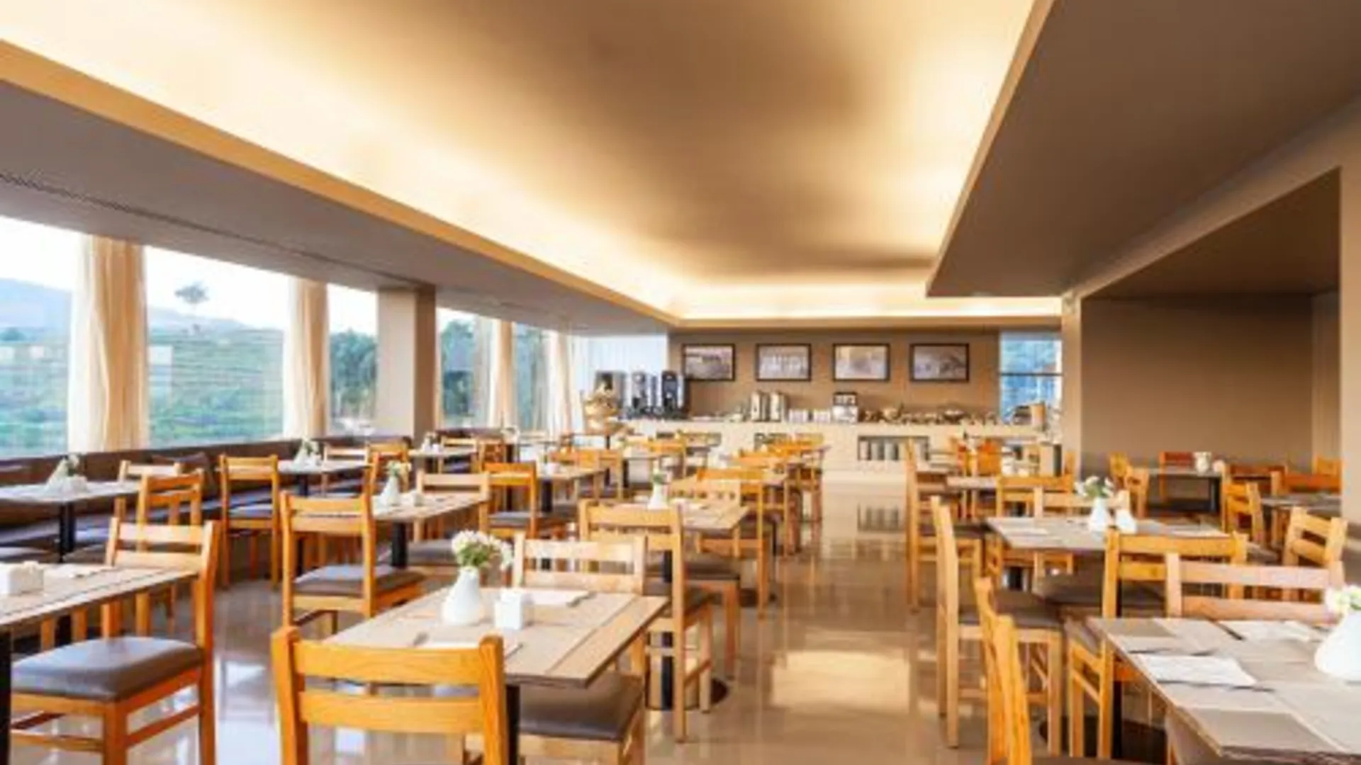 귀마레스 호텔 푼다도르 3성급 호텔 전망