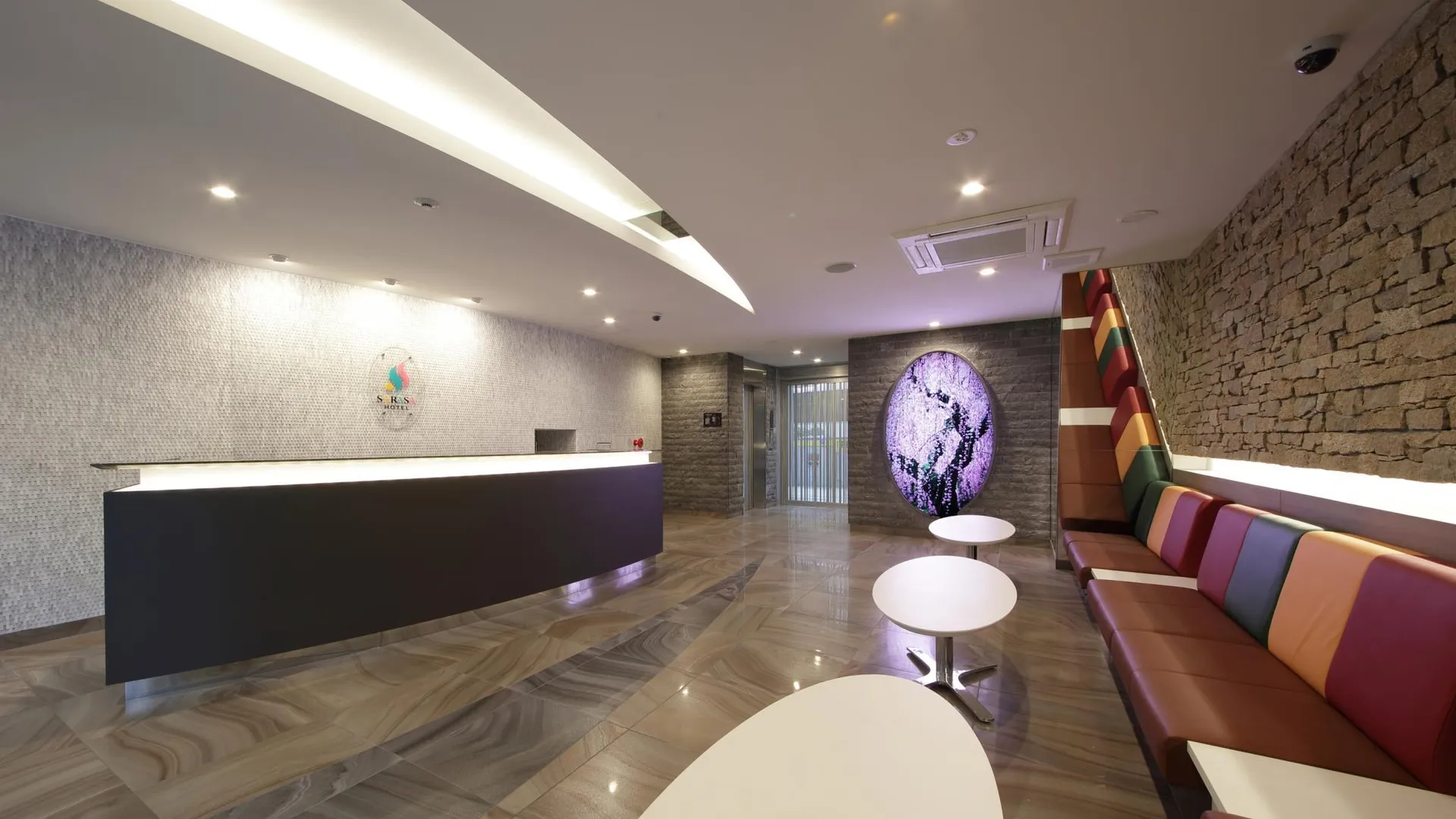 오사카 사라사 호텔 신사이바시 3성급 호텔 로비