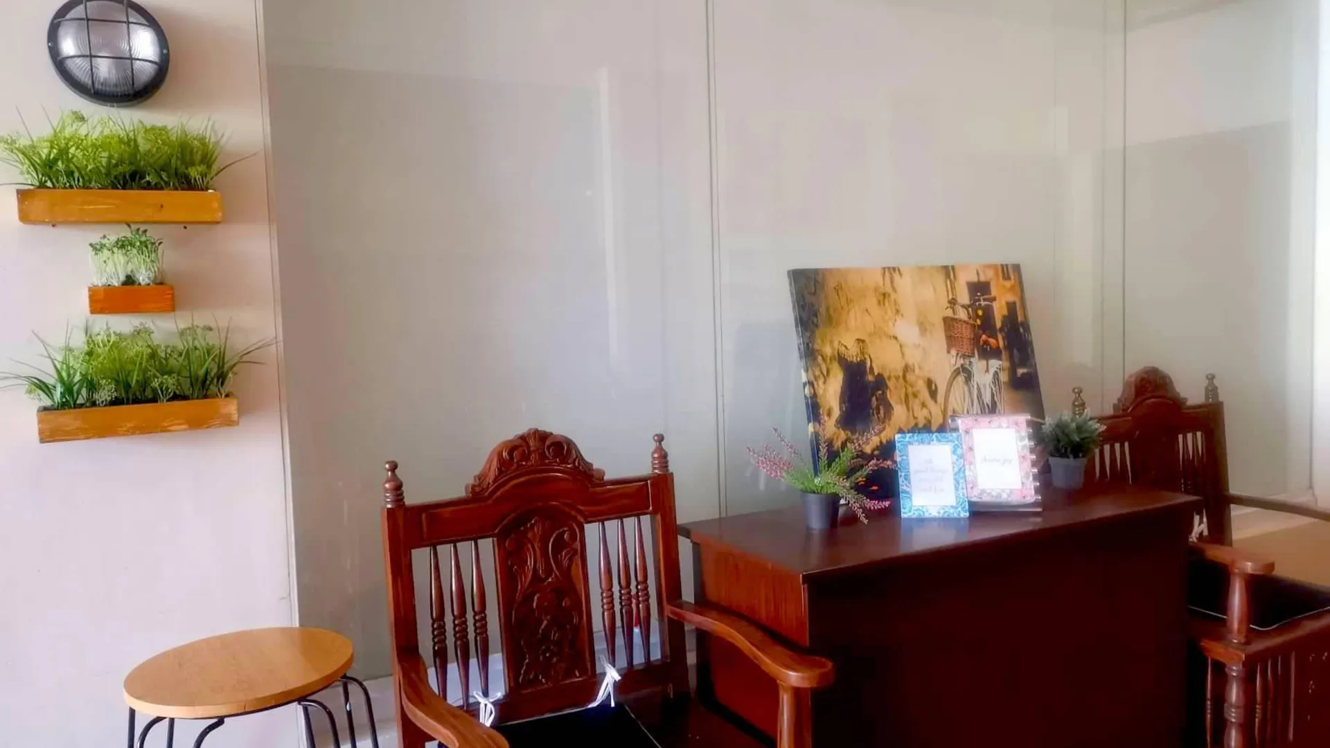 세부 커넥팅 플라이트 막탄 세부 호스텔 2성급 호텔 외관