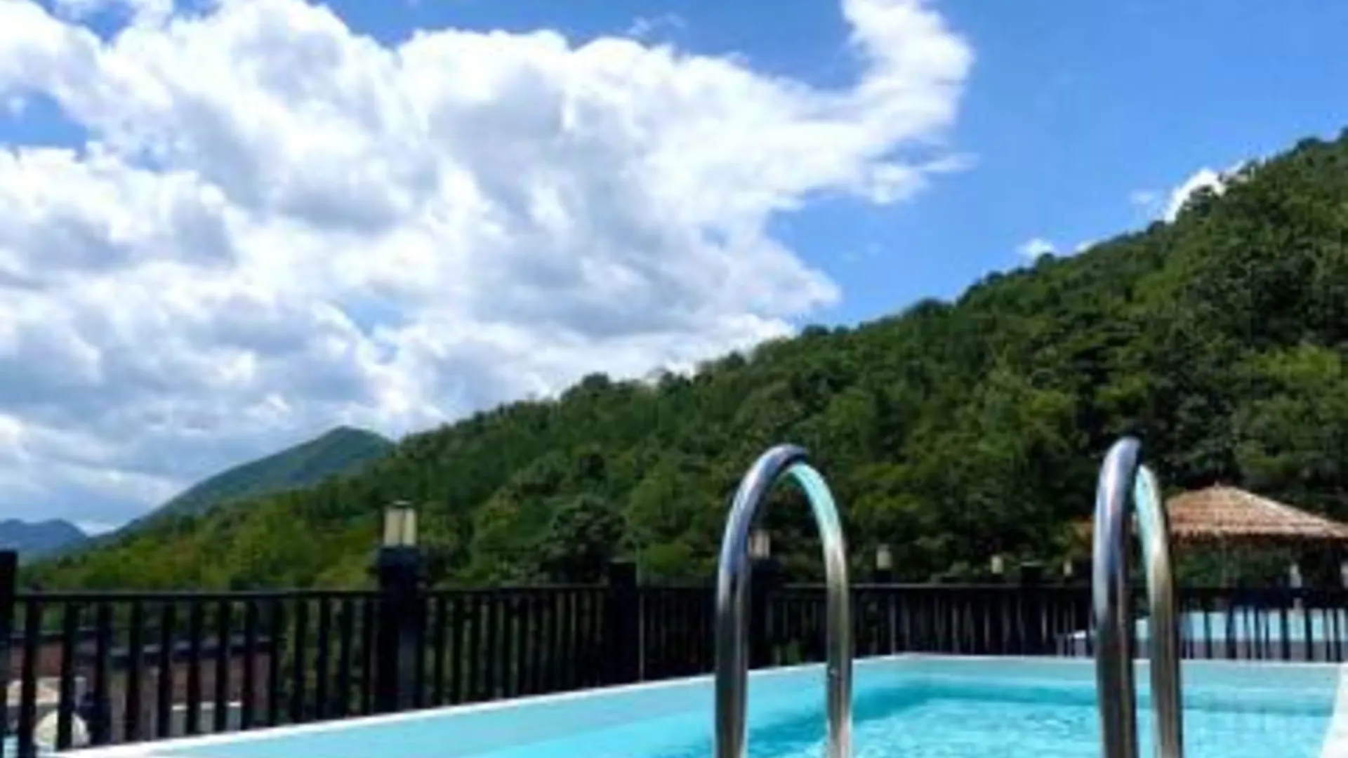 청도군 까사로마 풀빌라 3성급 게스트하우스 수영장